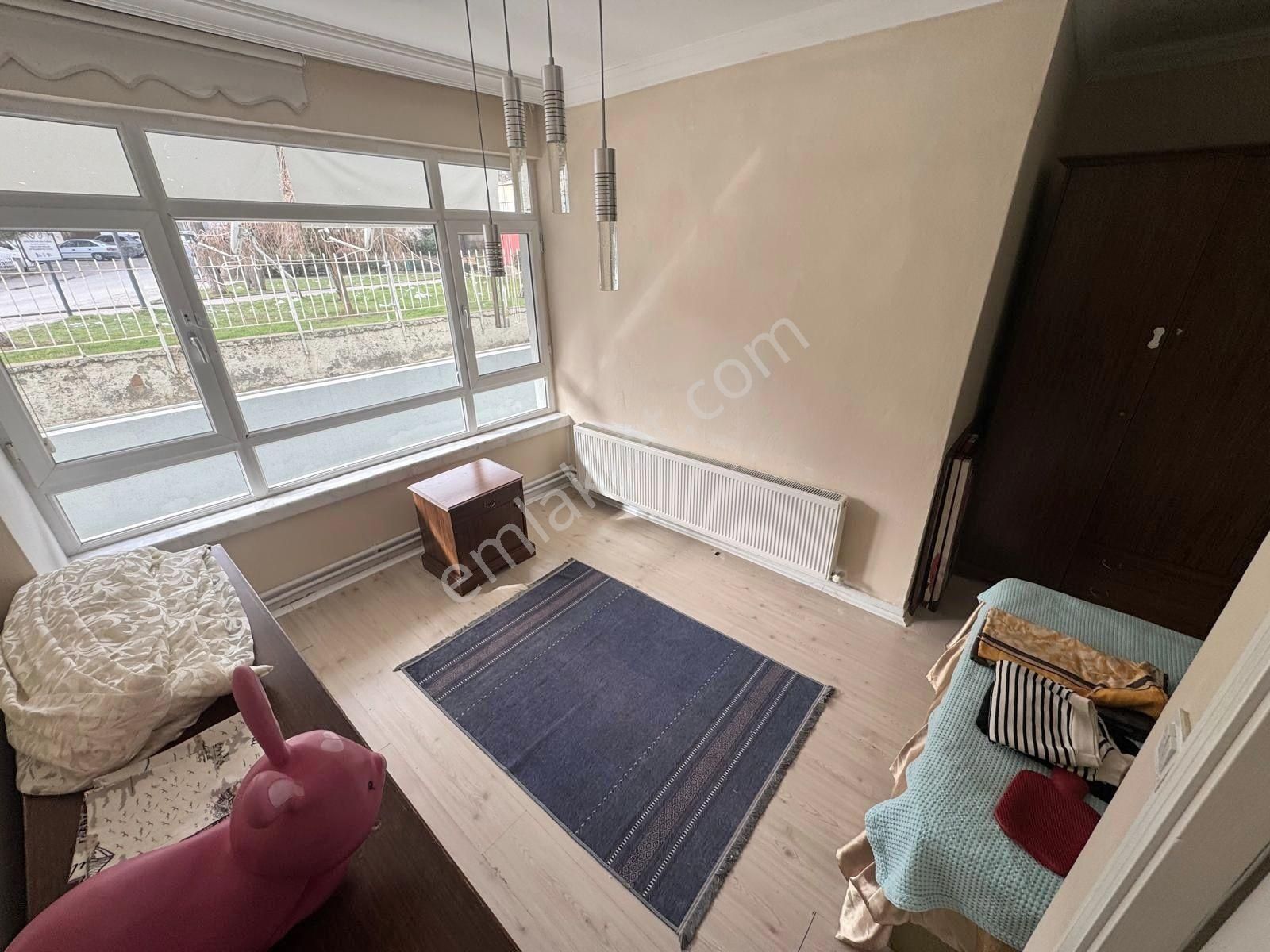 Etlik'de 3+1 125m2 Kilerli Park Manzaralı Bağımsız Bahçe Katı Fırsat Daire - Görsel 10