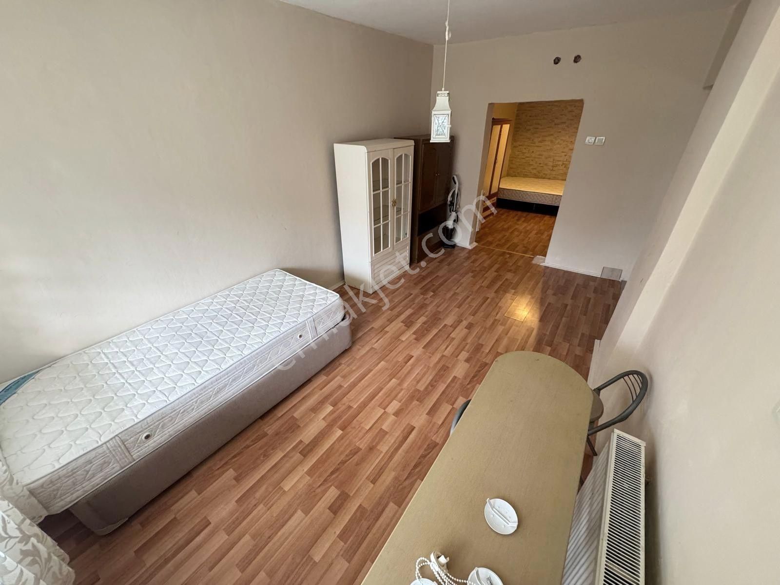 Etlik'de 3+1 125m2 Kilerli Park Manzaralı Bağımsız Bahçe Katı Fırsat Daire - Görsel 16