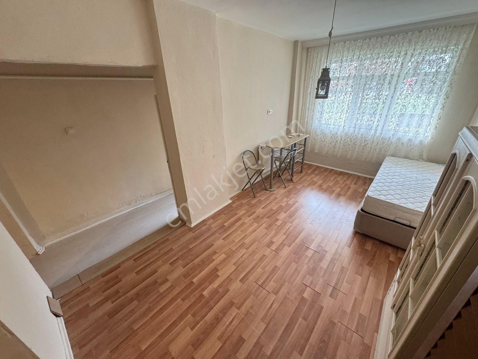 Etlik'de 3+1 125m2 Kilerli Park Manzaralı Bağımsız Bahçe Katı Fırsat Daire - Görsel 15