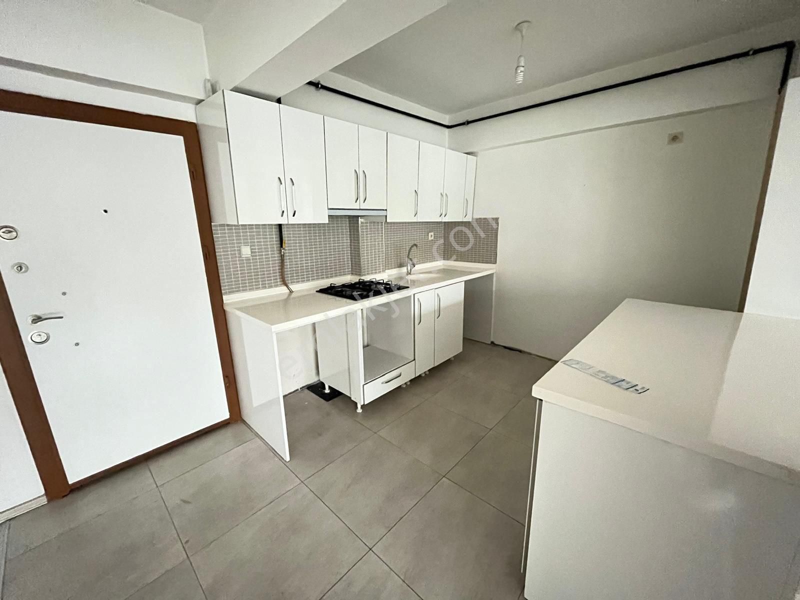 Furkan Emlaktan Zafer Mh. 2+1 4.kat 110m2 Asansörlü İçi Full Yapılı Fırsat Daire - Görsel 2