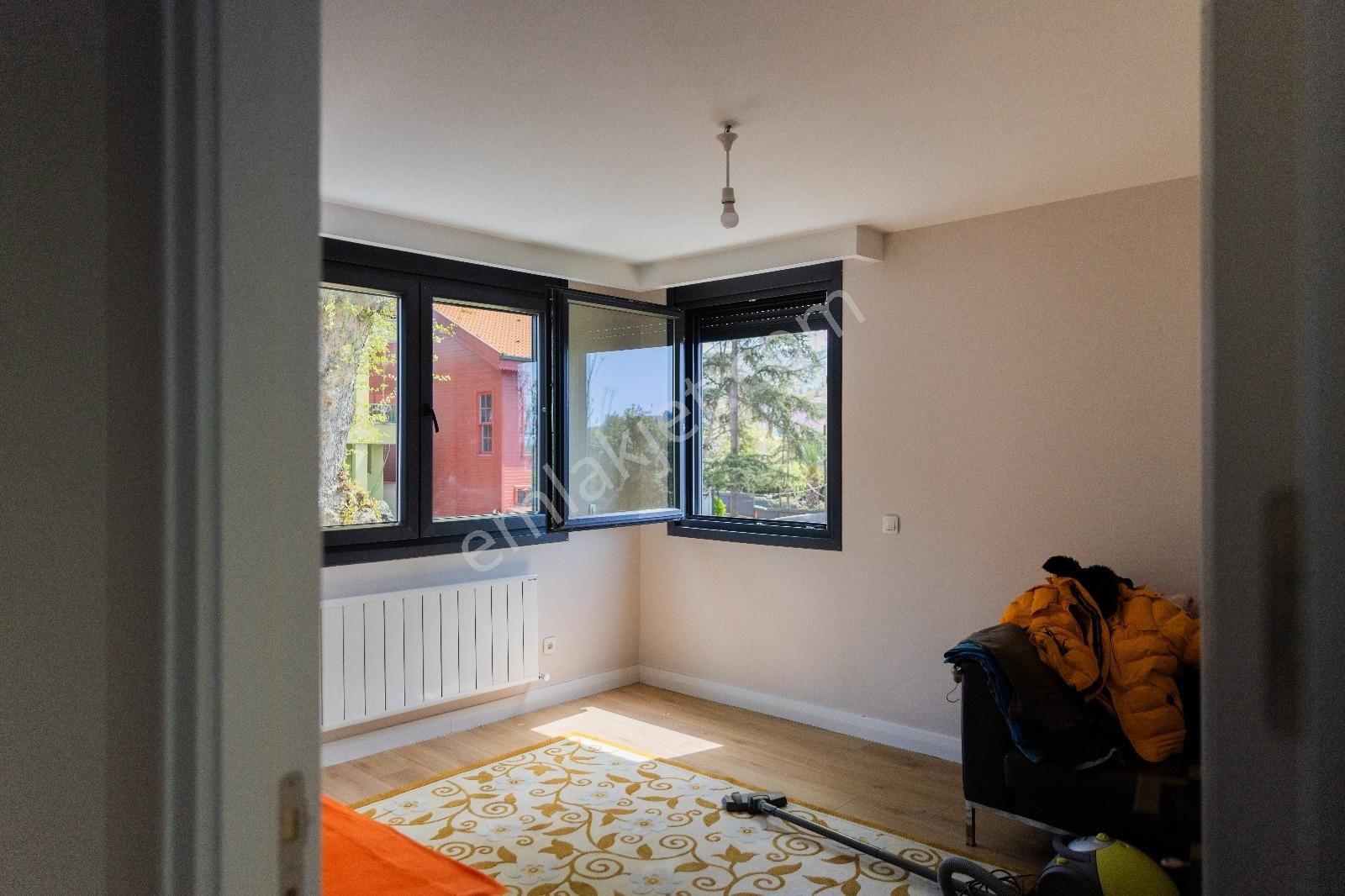 Üsküdar Çengelköy De Boğaz Manzaralı Tripleks Villa - Görsel 26