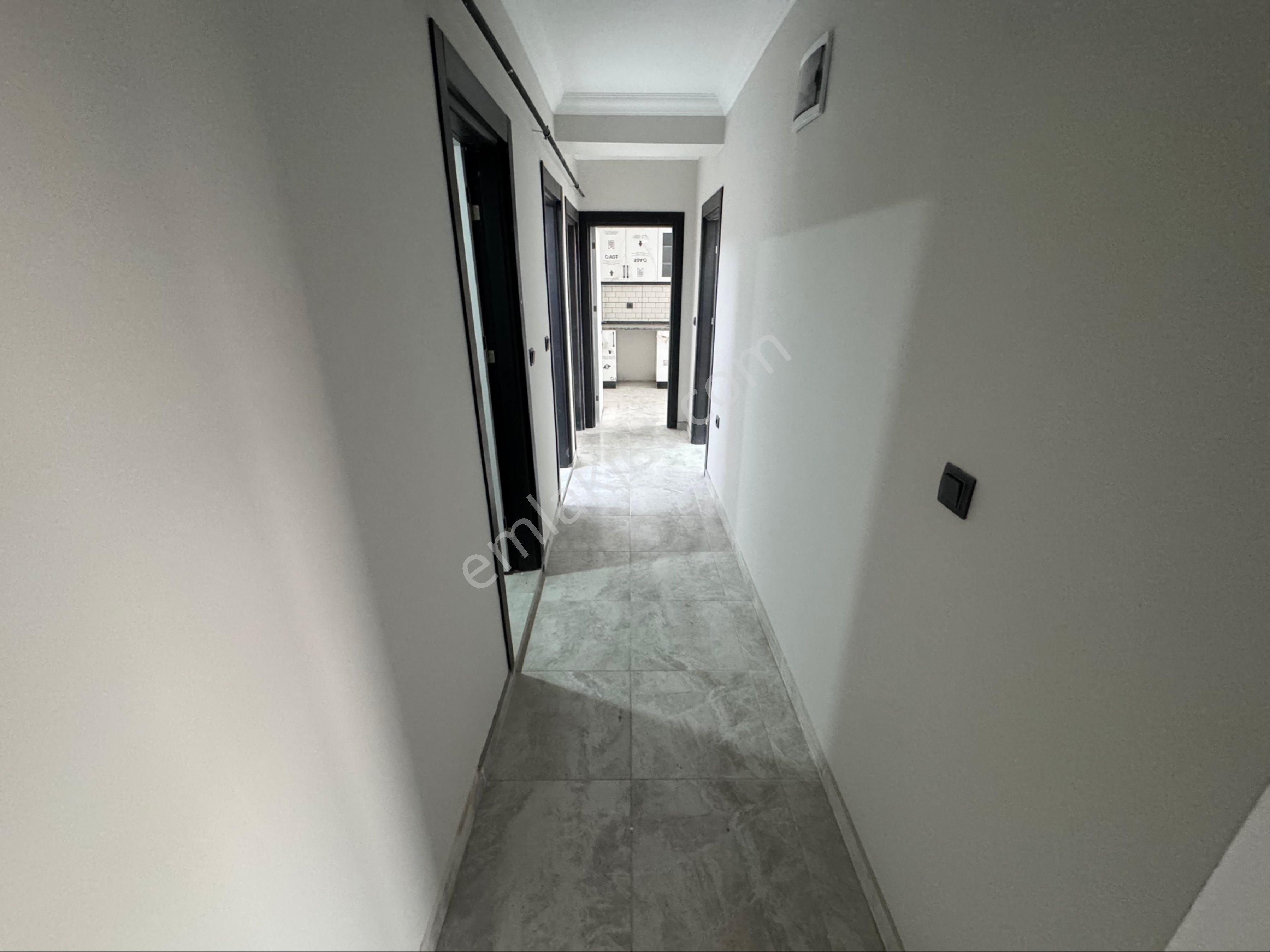 Ak Auto Gayrimenkul'den - Çınarlı Mah. Satılık 2+1 Daire