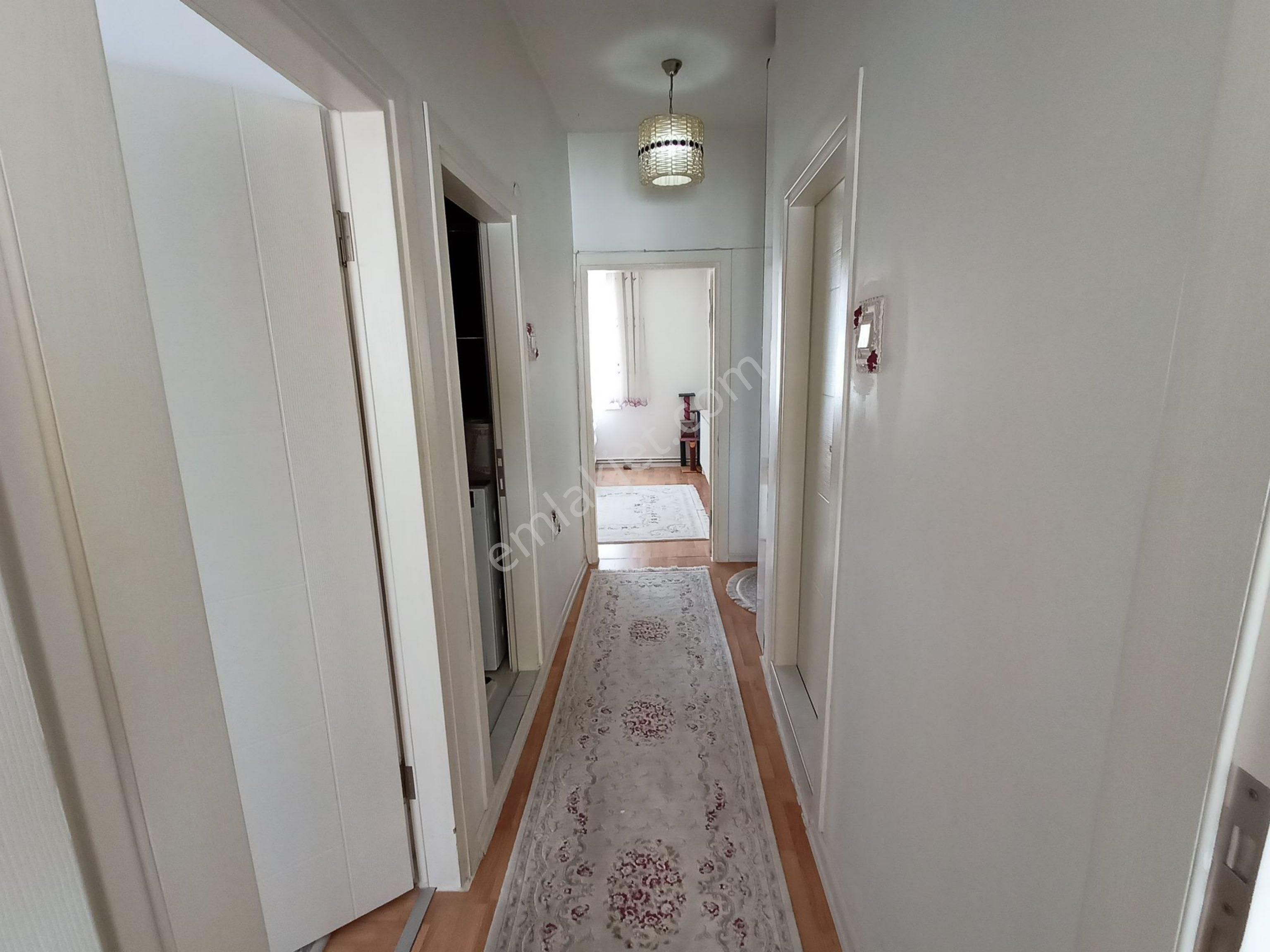 Furkan Emlaktan Yenidoğan Mh. 2+1 5.kat 100m2 Çift Balkonlu Fırsat Daire - Görsel 6