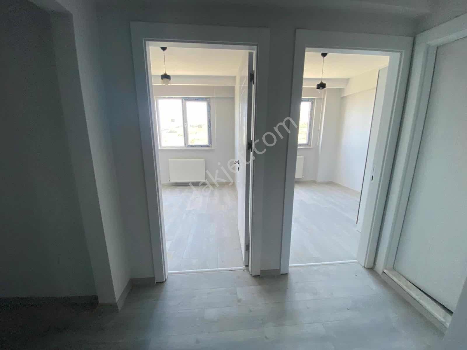 Canik Hasköy'de Merkezi Konumlu 2+0 Lüks Daire - Görsel 10