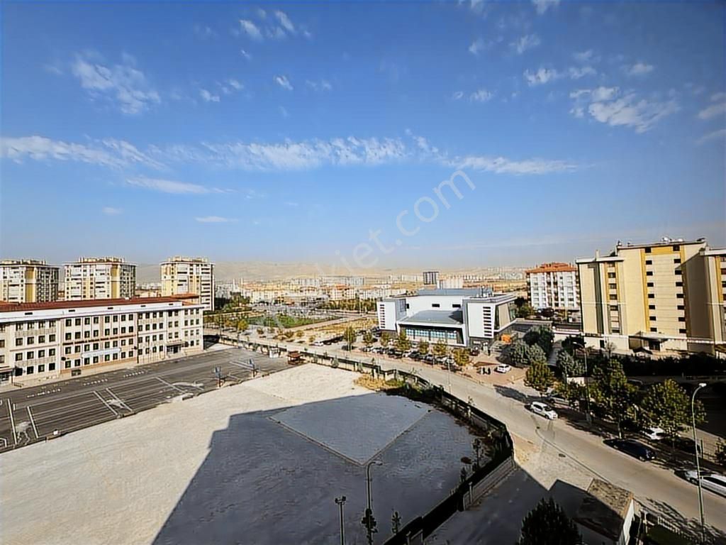 Emlakyaptan Bahçeşehir 2.etapta Satılık 4+1 Arakat Daire - Görsel 2