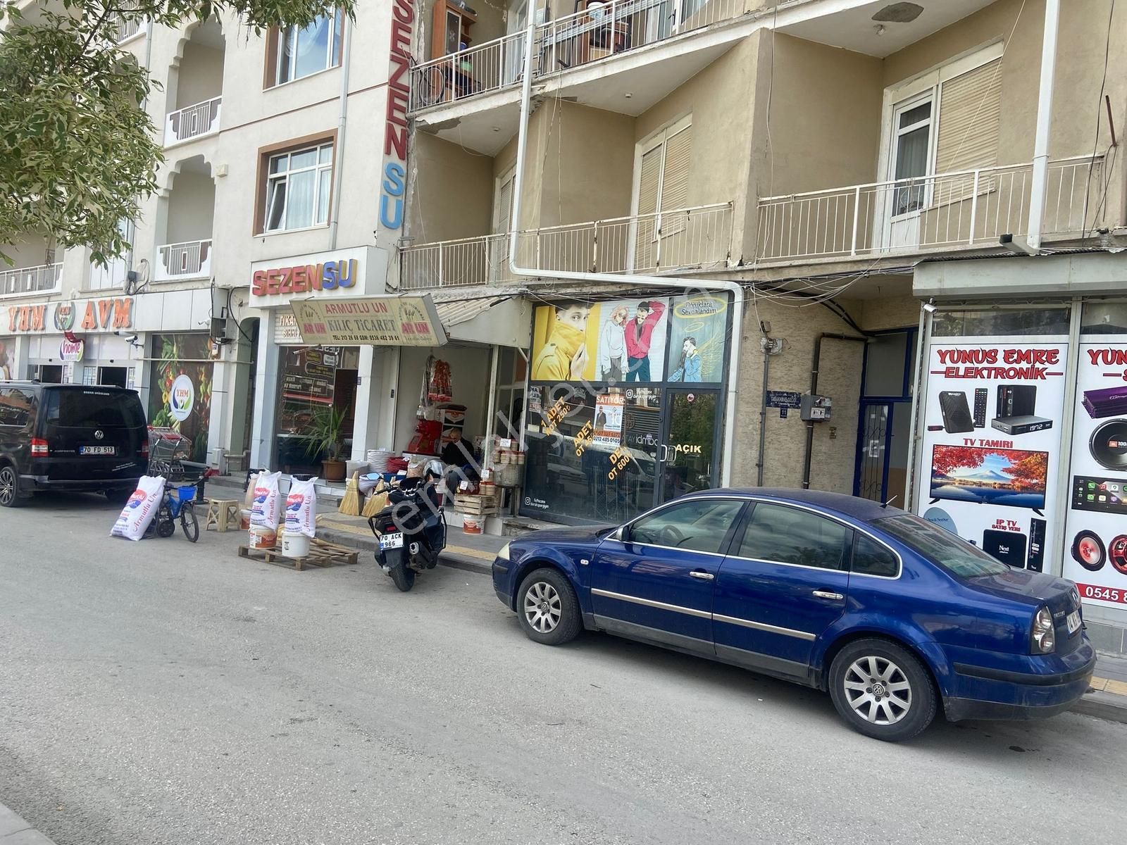 Emlakyap.tan Yunus Emre Camisi Karsısı Kiralık 60 M2 Dükkan