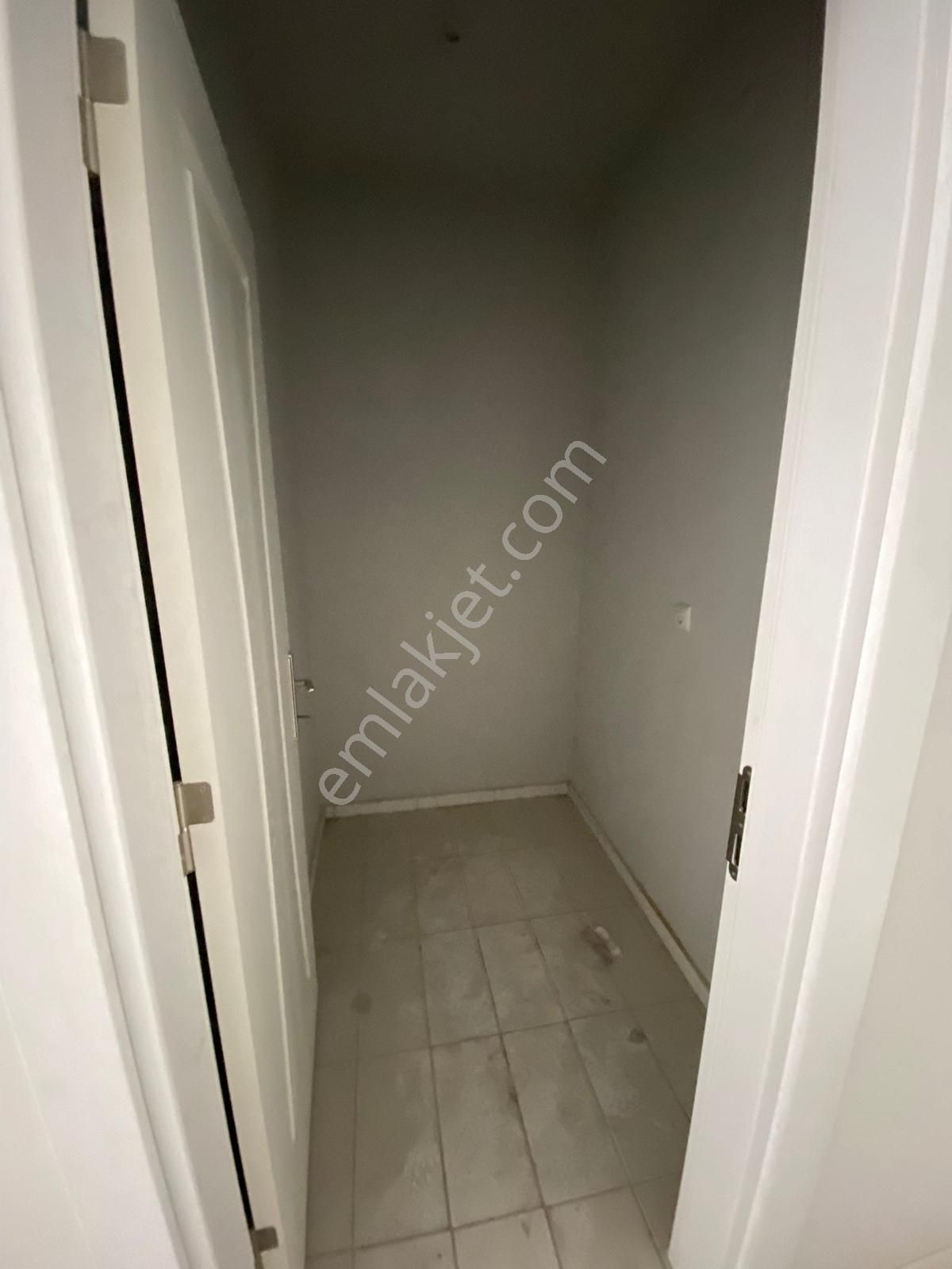 Emlakyap Tan Satılık Borcsuz Daire 3+1 165 M2 Dolu Hisse - Görsel 11