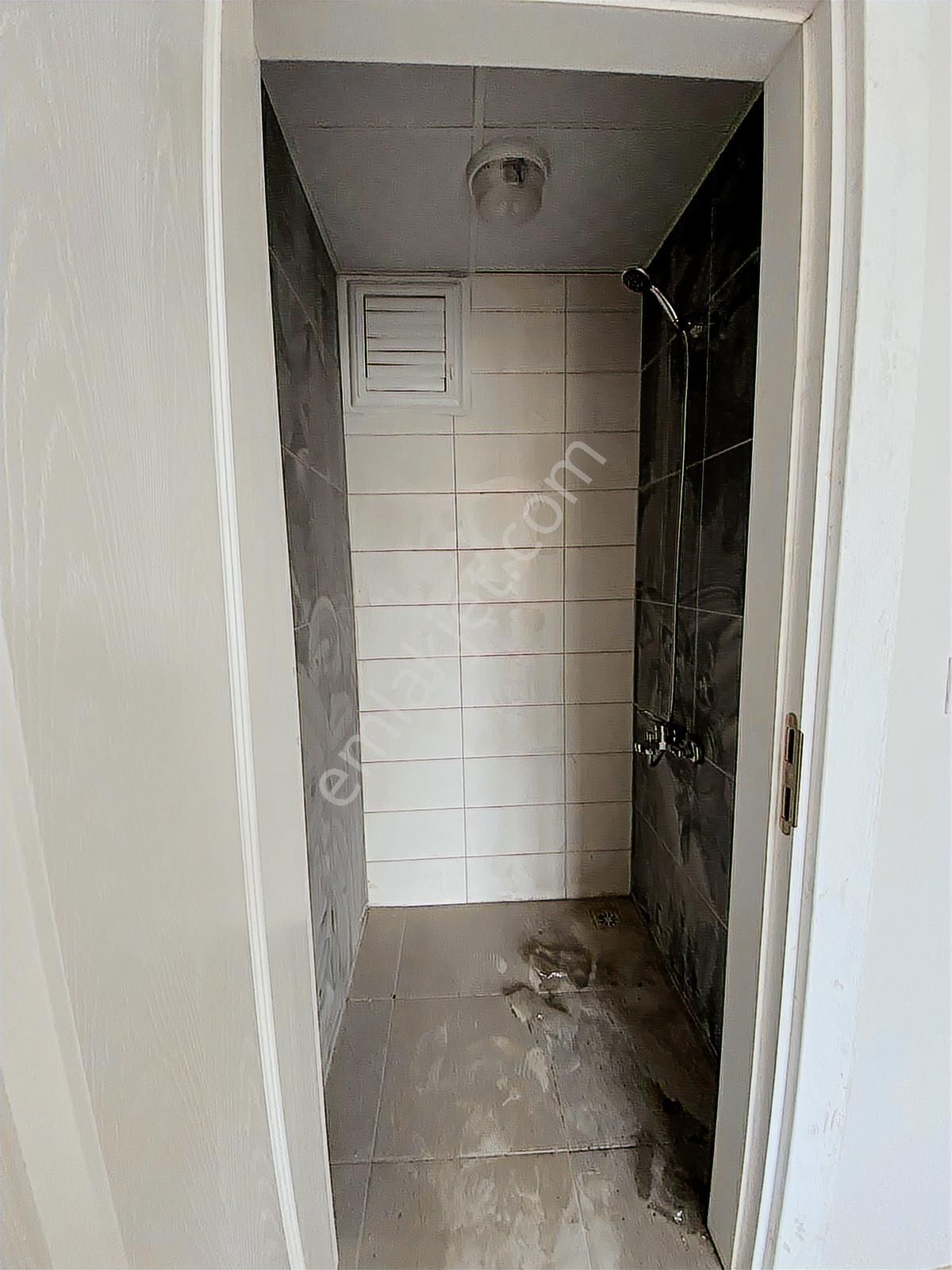 Emlakyap Tan Satılık Borcsuz Daire 3+1 165 M2 Dolu Hisse - Görsel 2