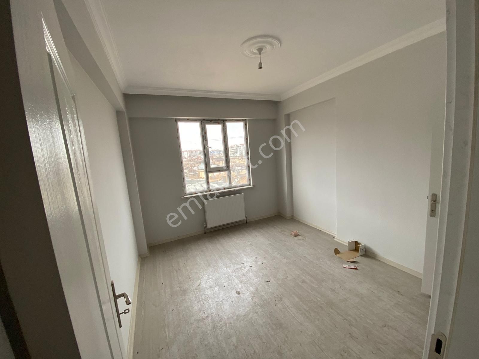 Emlakyap Tan Satılık Borcsuz Daire 3+1 165 M2 Dolu Hisse - Görsel 22