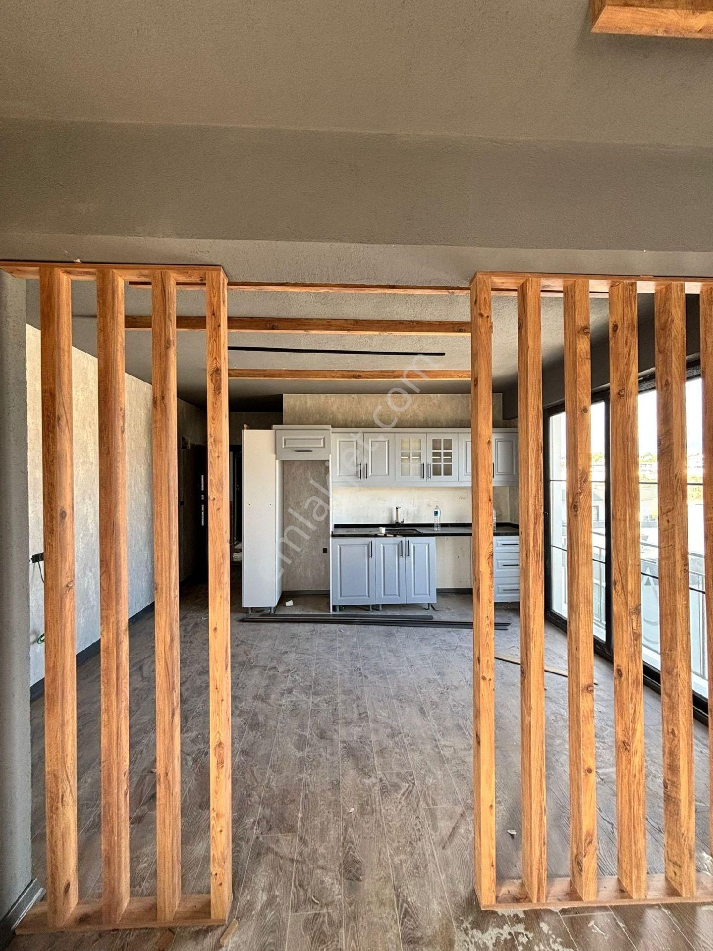 Çınarlıda Bulvar Üzeri 1+1 Ultra Lüks Satılık Daireler - Görsel 7