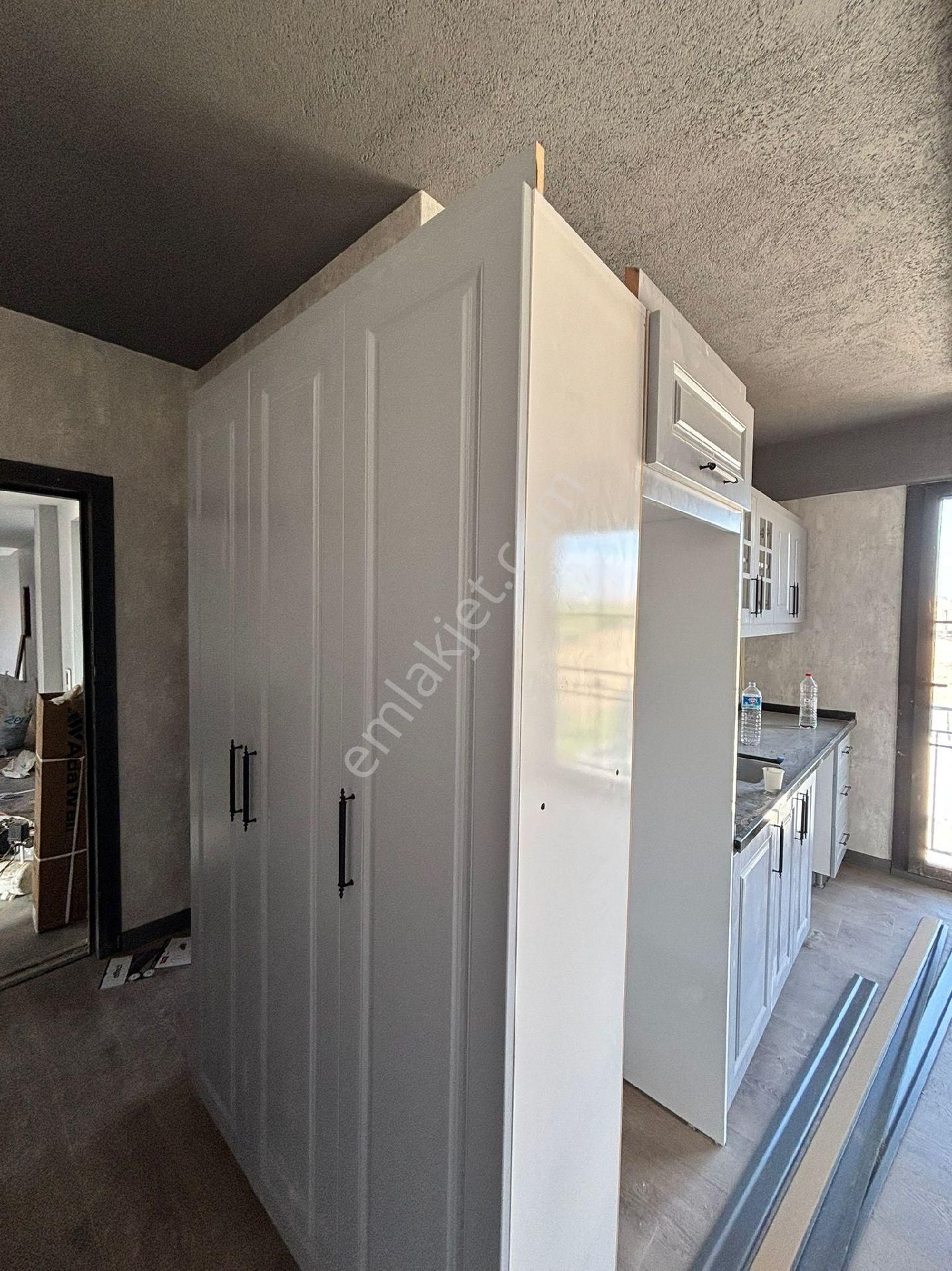 Çınarlıda Bulvar Üzeri 1+1 Ultra Lüks Satılık Daireler - Görsel 17