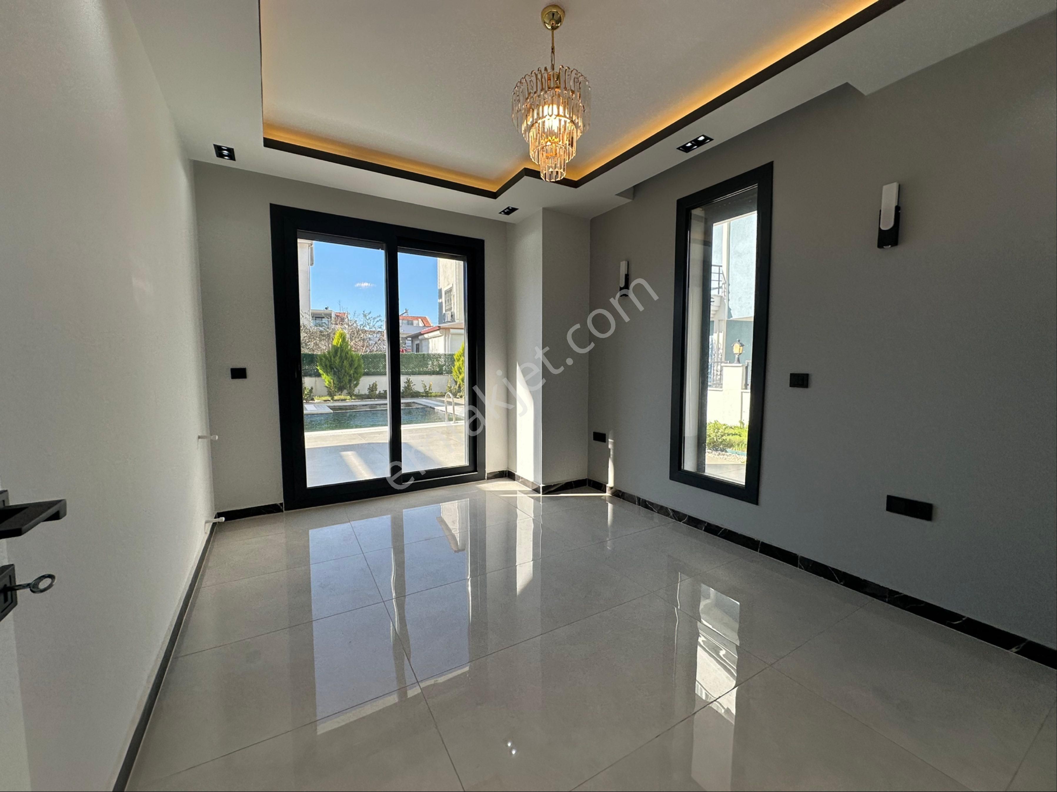 Didim Altınkum Satılık 5+1 Akıllı Sistem Havuzlu Villa - Görsel 18