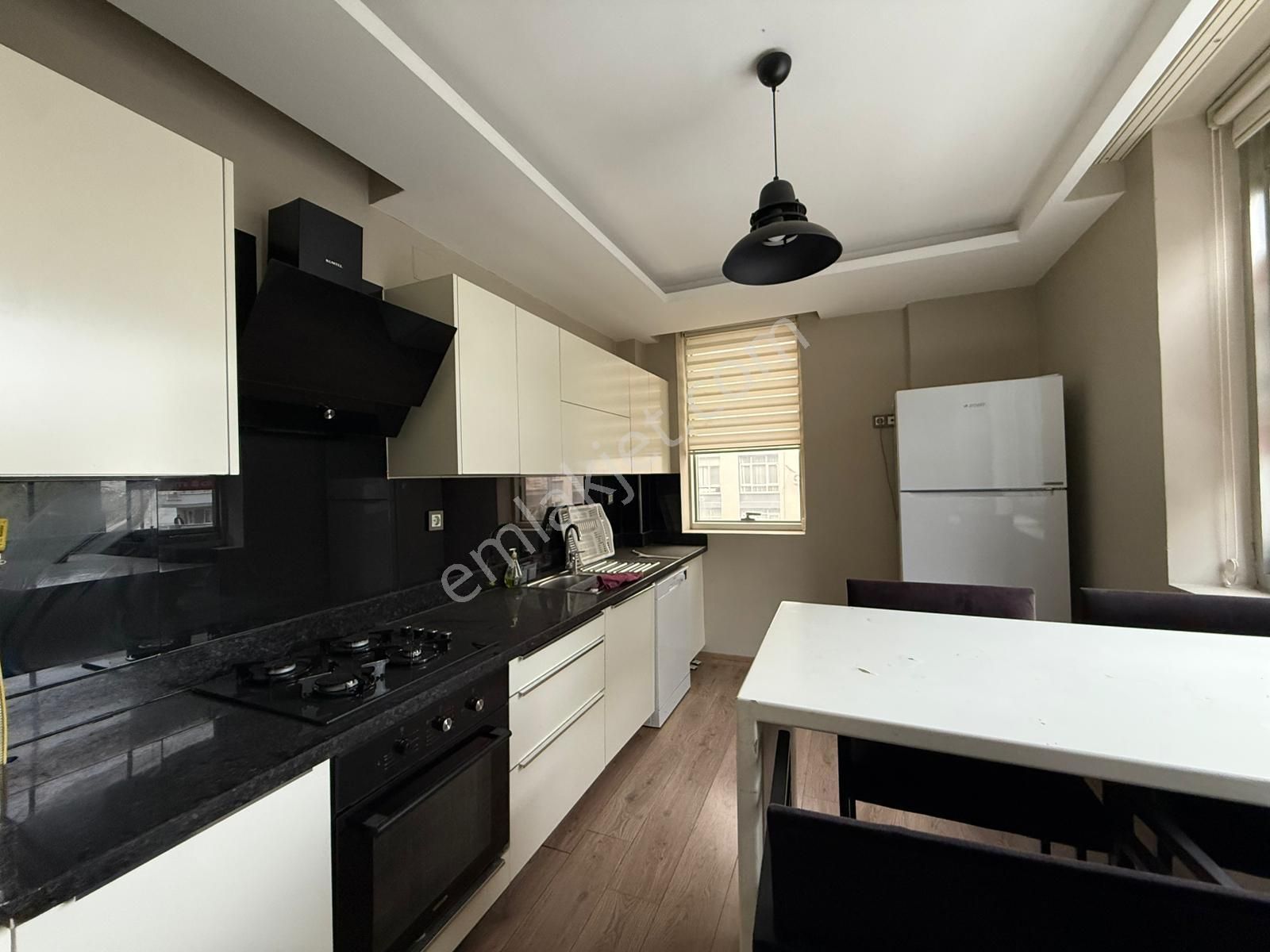 Ziyapaşa'da/blv Üzeri/5 Yaş/3+1/k.mutfak/ç.banyo/g.odalı/kombili - Görsel 8