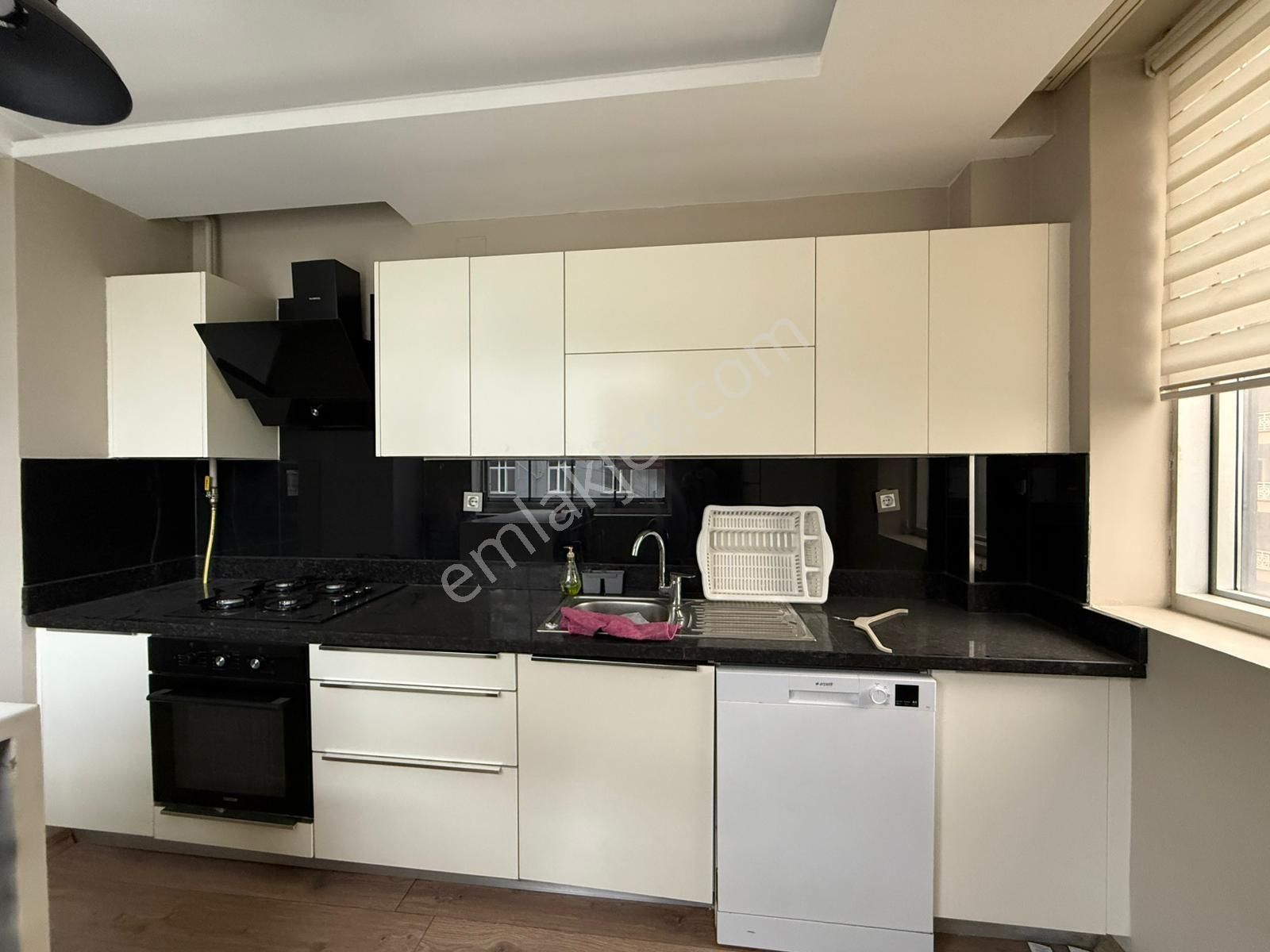 Ziyapaşa'da/blv Üzeri/5 Yaş/3+1/k.mutfak/ç.banyo/g.odalı/kombili - Görsel 19
