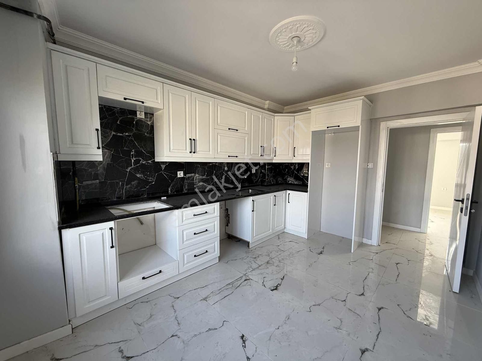 Yön Group'tan Satılık Sıfır 2+1 Lüks Daire - Görsel 11