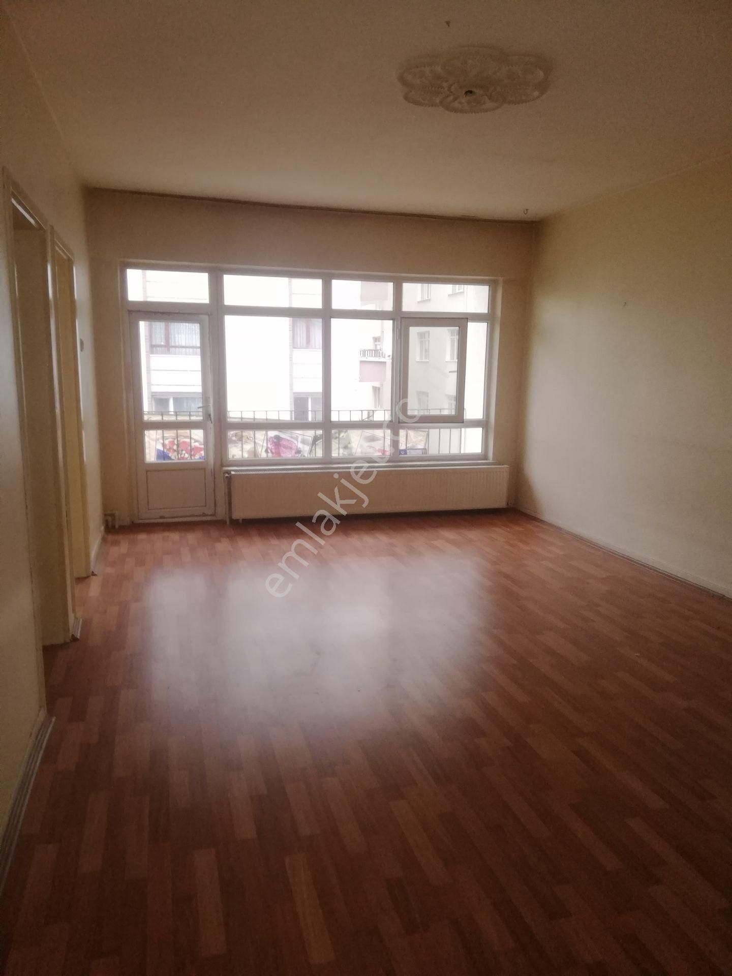 Demet'te Konaklı'dan 3+1 Ön Cp.3.katta Kombili Asansörlü Mantolamalı Hst.metro Ykn.güneşli - Görsel 9