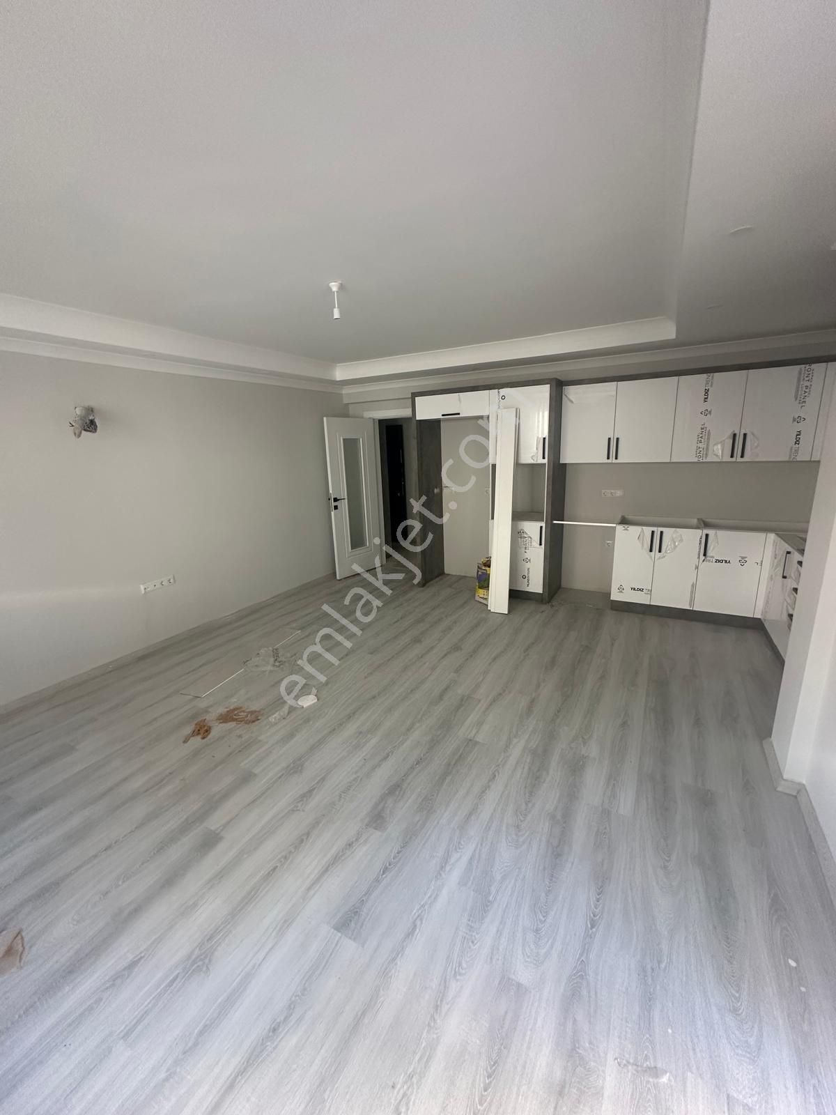 Muğla Dalaman Karaçalı Mahallesi 2+1 Giriş Kat, Asansörlü, Ebeveyn Banyolu Daire - Görsel 9