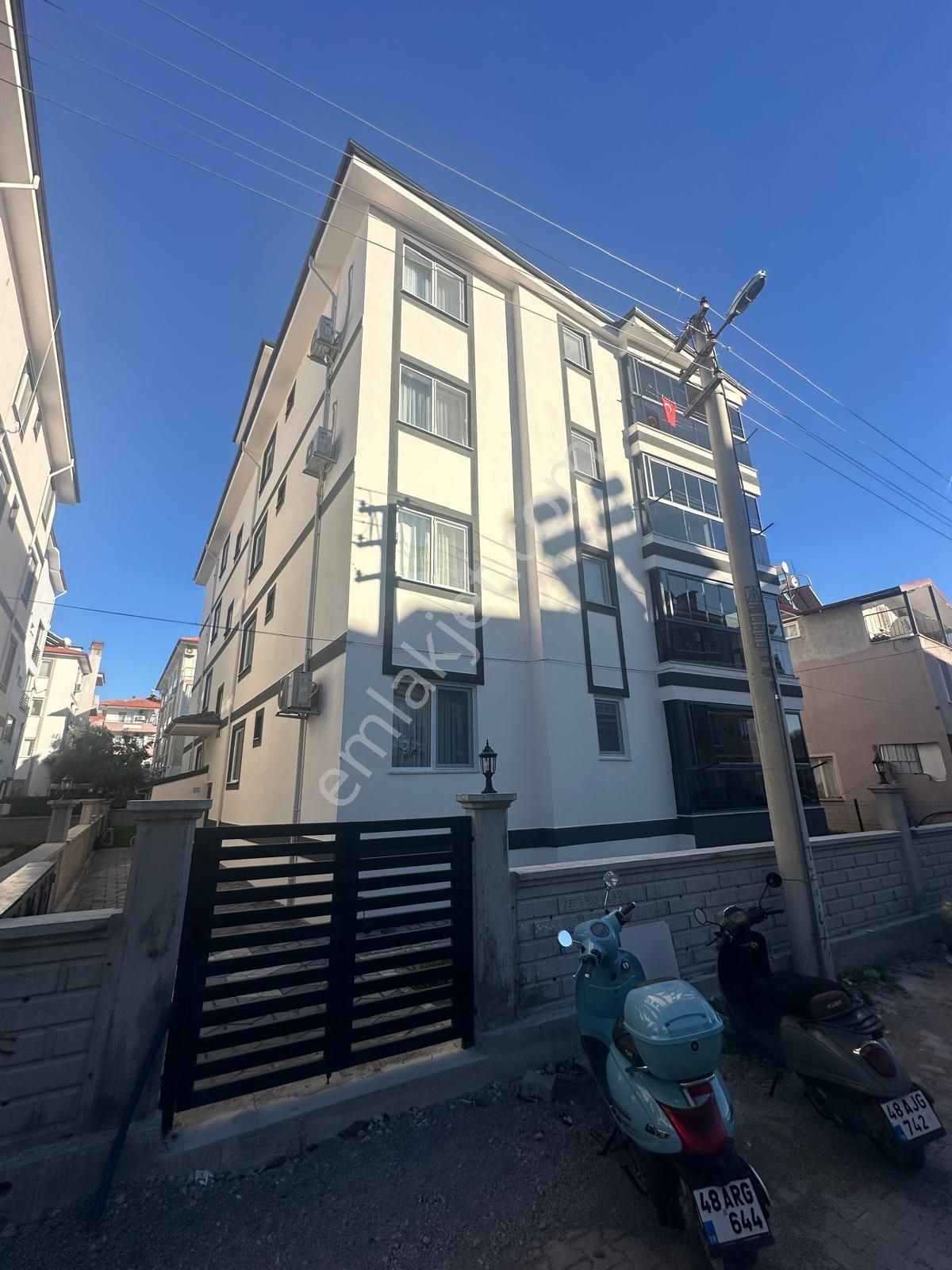 Muğla Dalaman Karaçalı Mahallesi 2+1 Giriş Kat, Asansörlü, Ebeveyn Banyolu Daire - Görsel 22