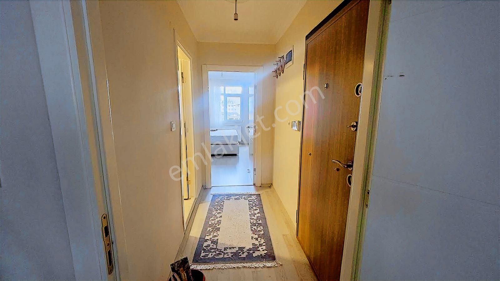 Para'dan Ulaşımı İyi Geniş Ferah Full Eşyalı 1+1 Daire - Görsel 18