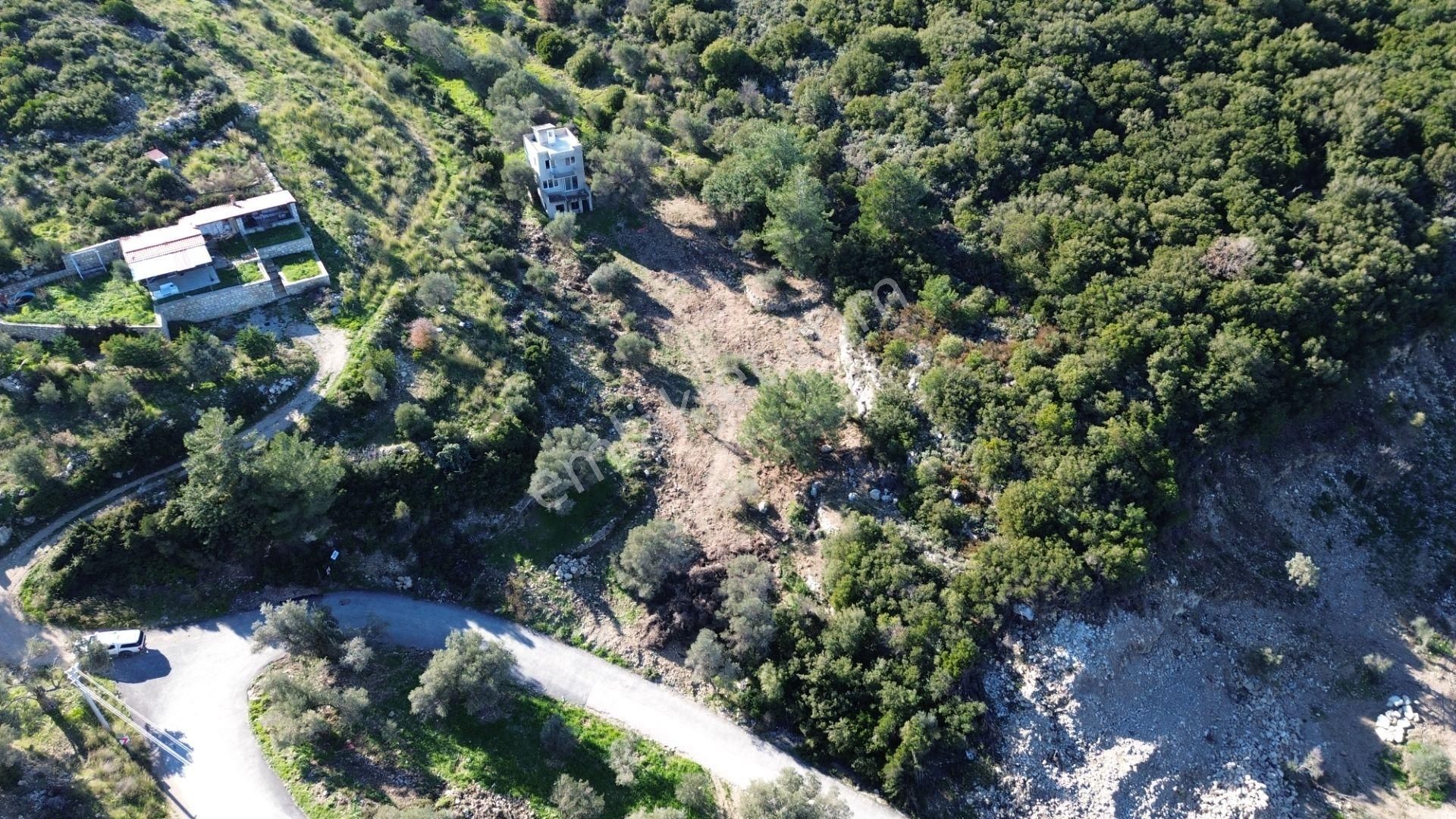 Karaburun İnecik'te İçerisinde 4+1 Müstakil Villa Bulunan Arazi - Görsel 26