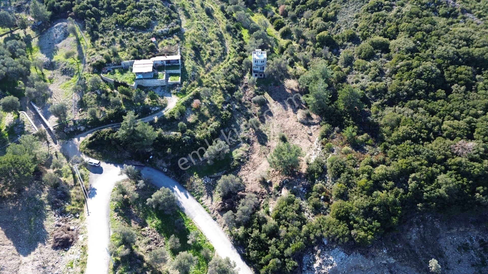 Karaburun İnecik'te İçerisinde 4+1 Müstakil Villa Bulunan Arazi - Görsel 7