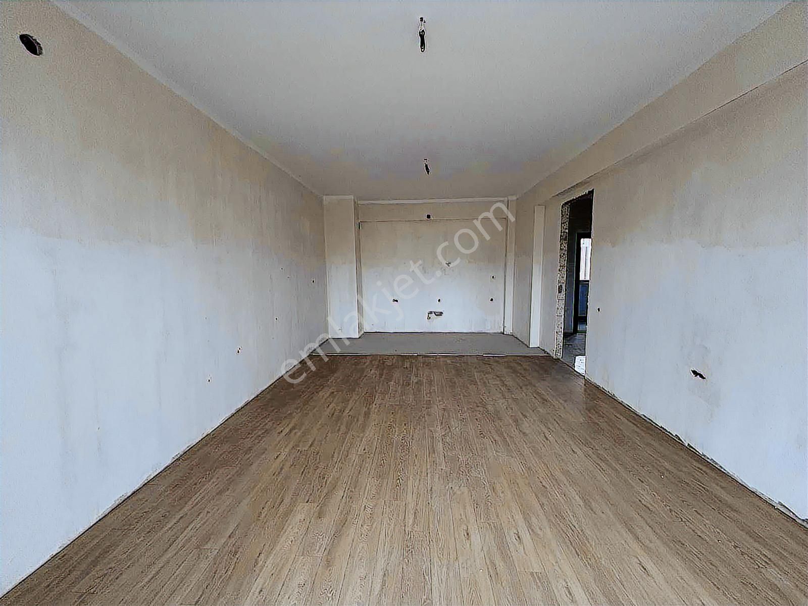 Şehitlik Site İçersinde Kapalı Otoparklı 2+1 Satılık Daire - Görsel 6