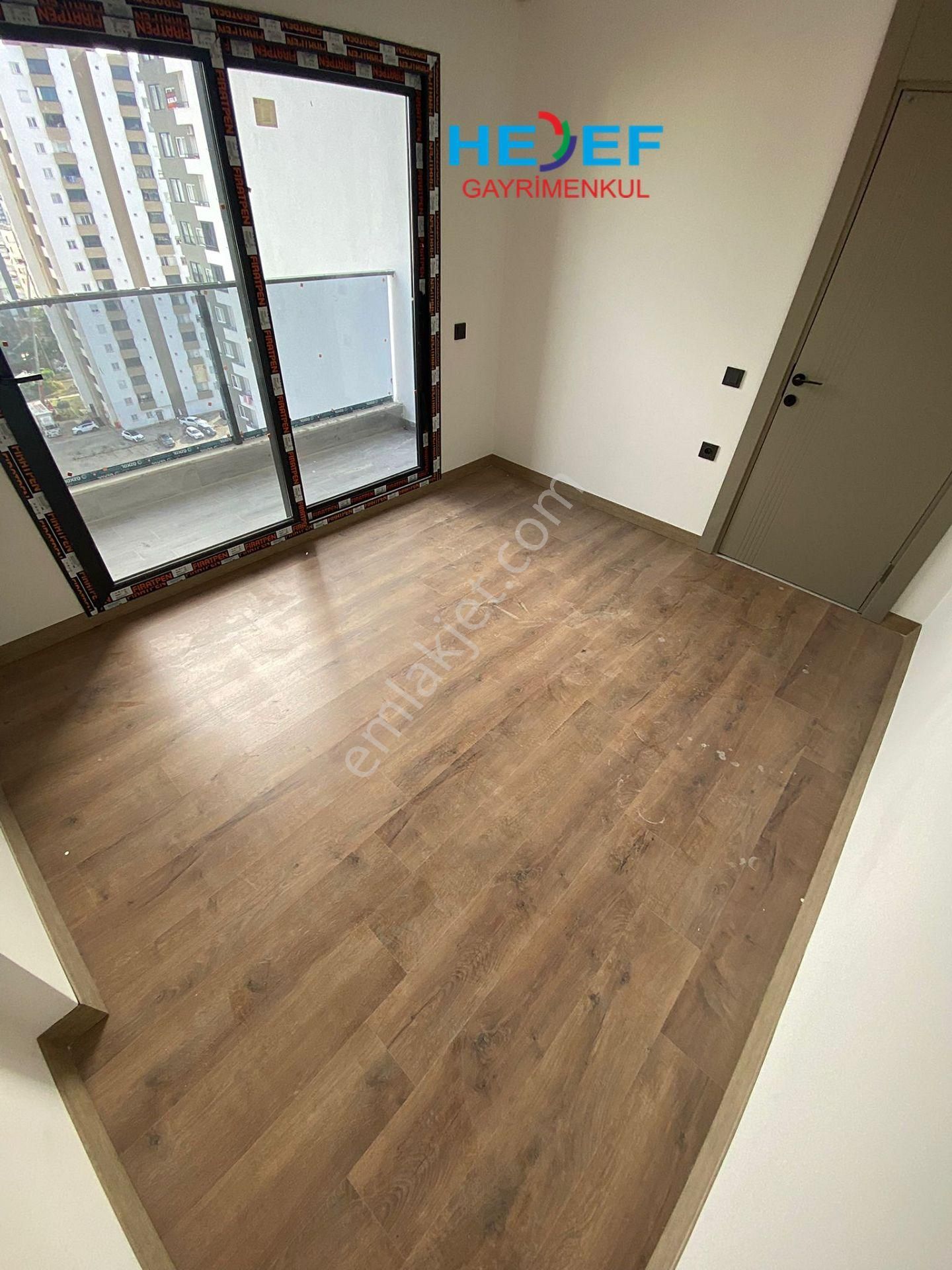 Hedef'ten Yaşardoğu Cad. Üzeri Deniz Manzaralı Kombili 1+1 - Görsel 10