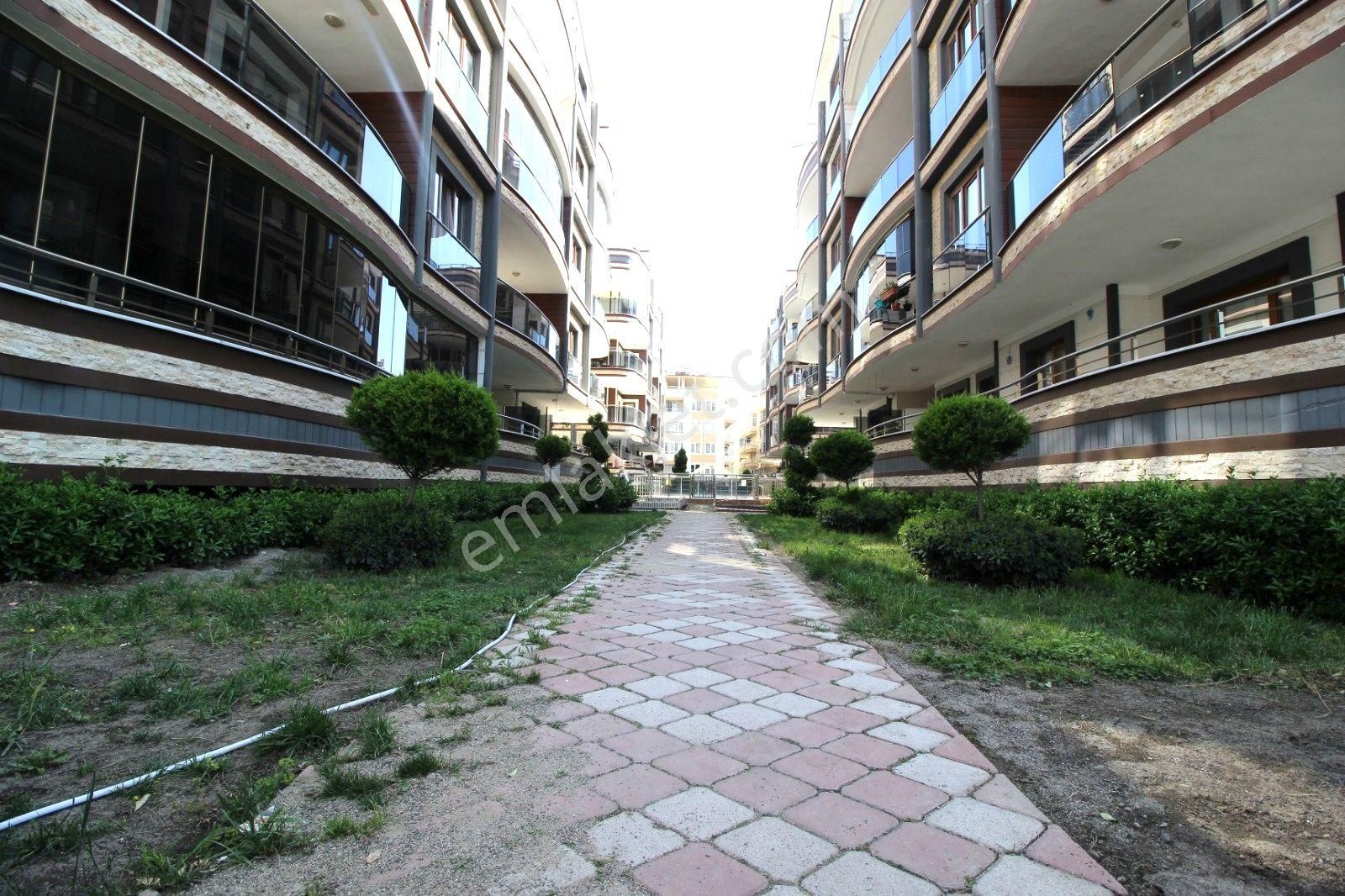 Sadece Parstan Altınkumda Kapalı Otoparklı Havuzlu Ultralüks 4+1 - Görsel 2