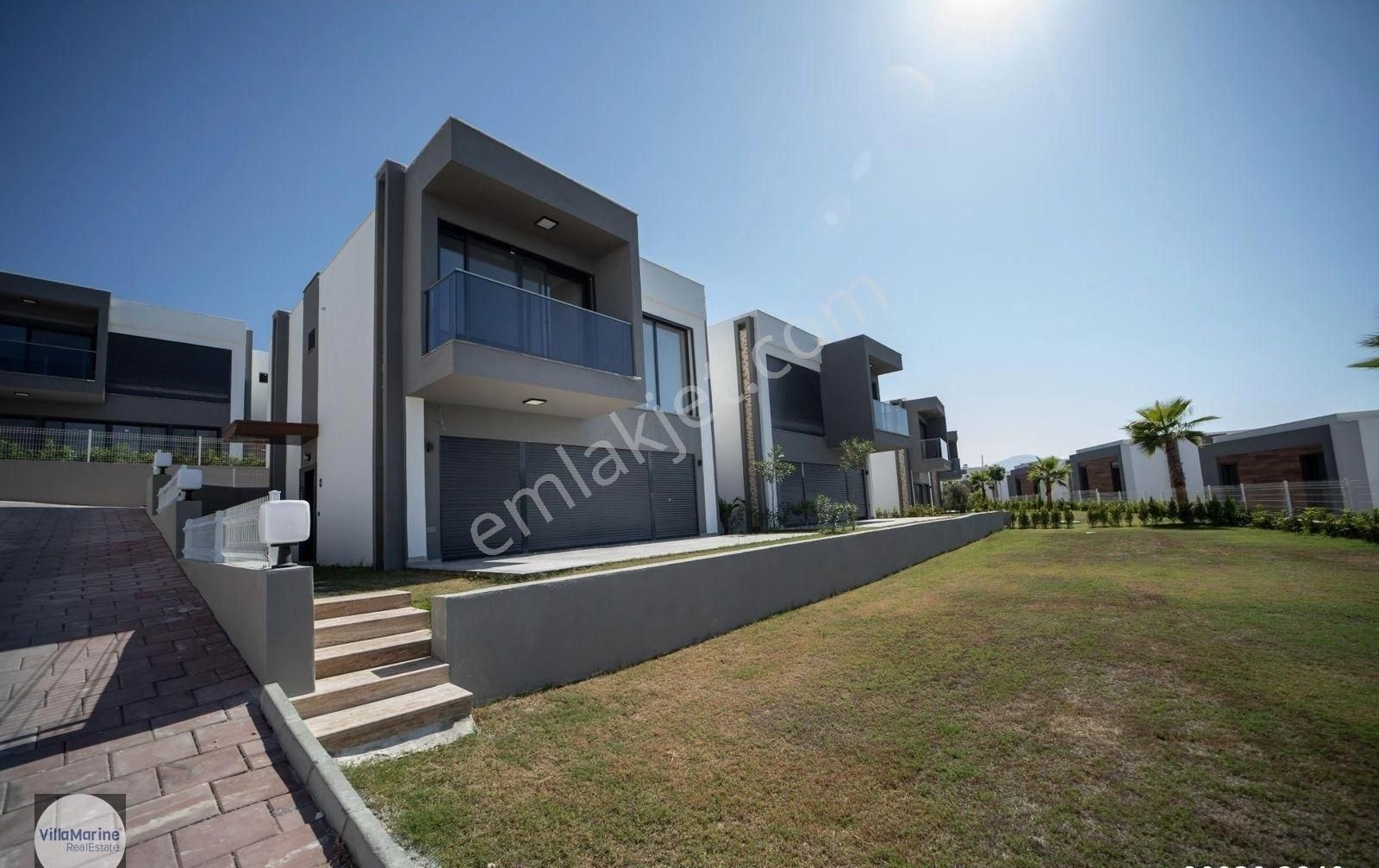 Karaova'da Sahile Yakın Sıfır 3+1 Villa - Görsel 5