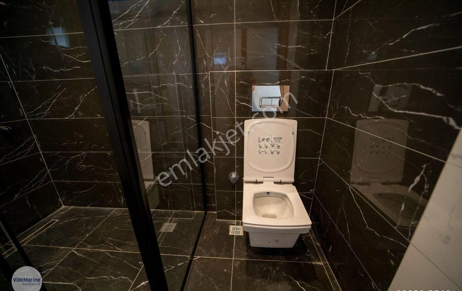 Karaova'da Sahile Yakın Sıfır 3+1 Villa - Görsel 12