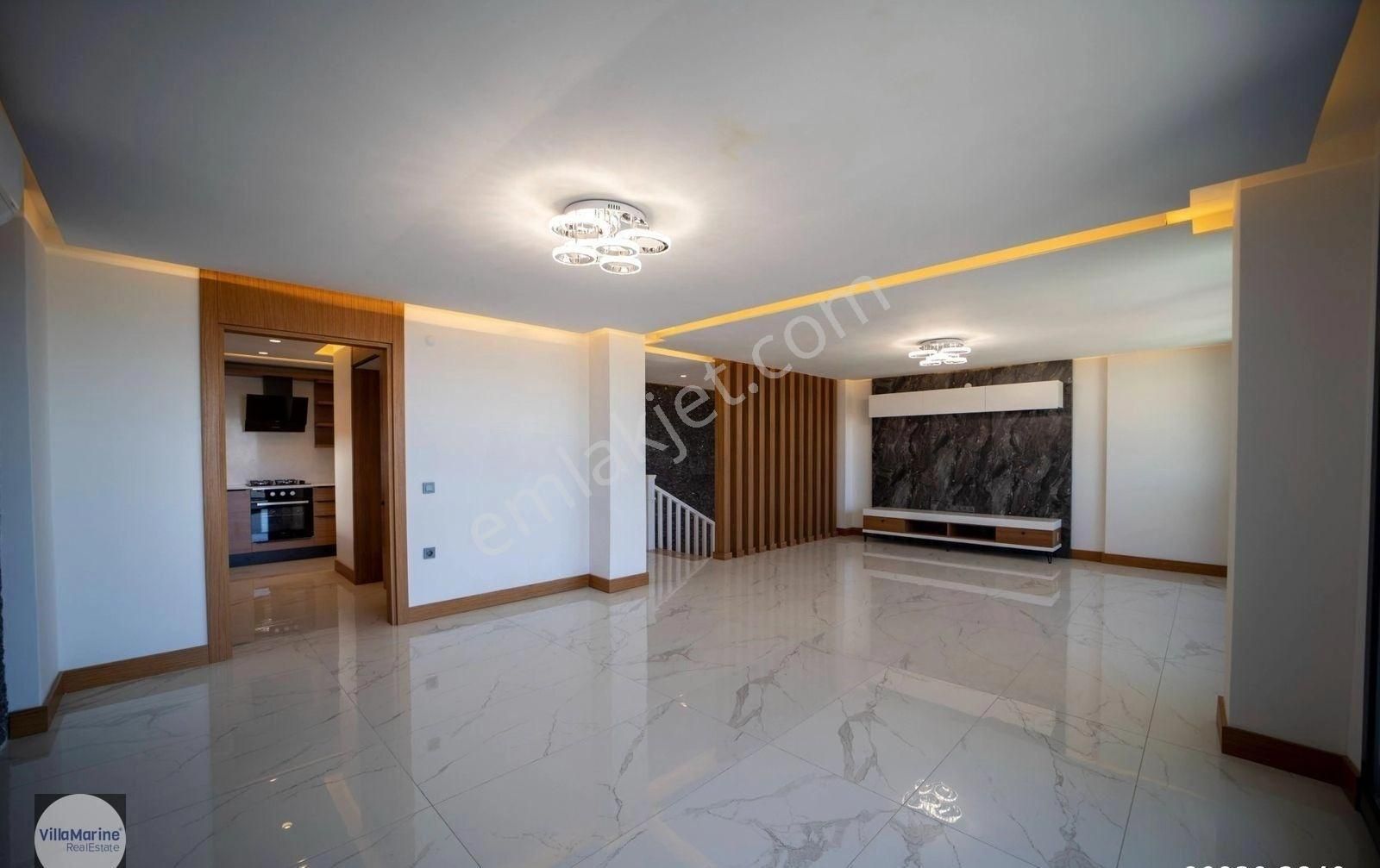 Karaova'da Sahile Yakın Sıfır 3+1 Villa - Görsel 8