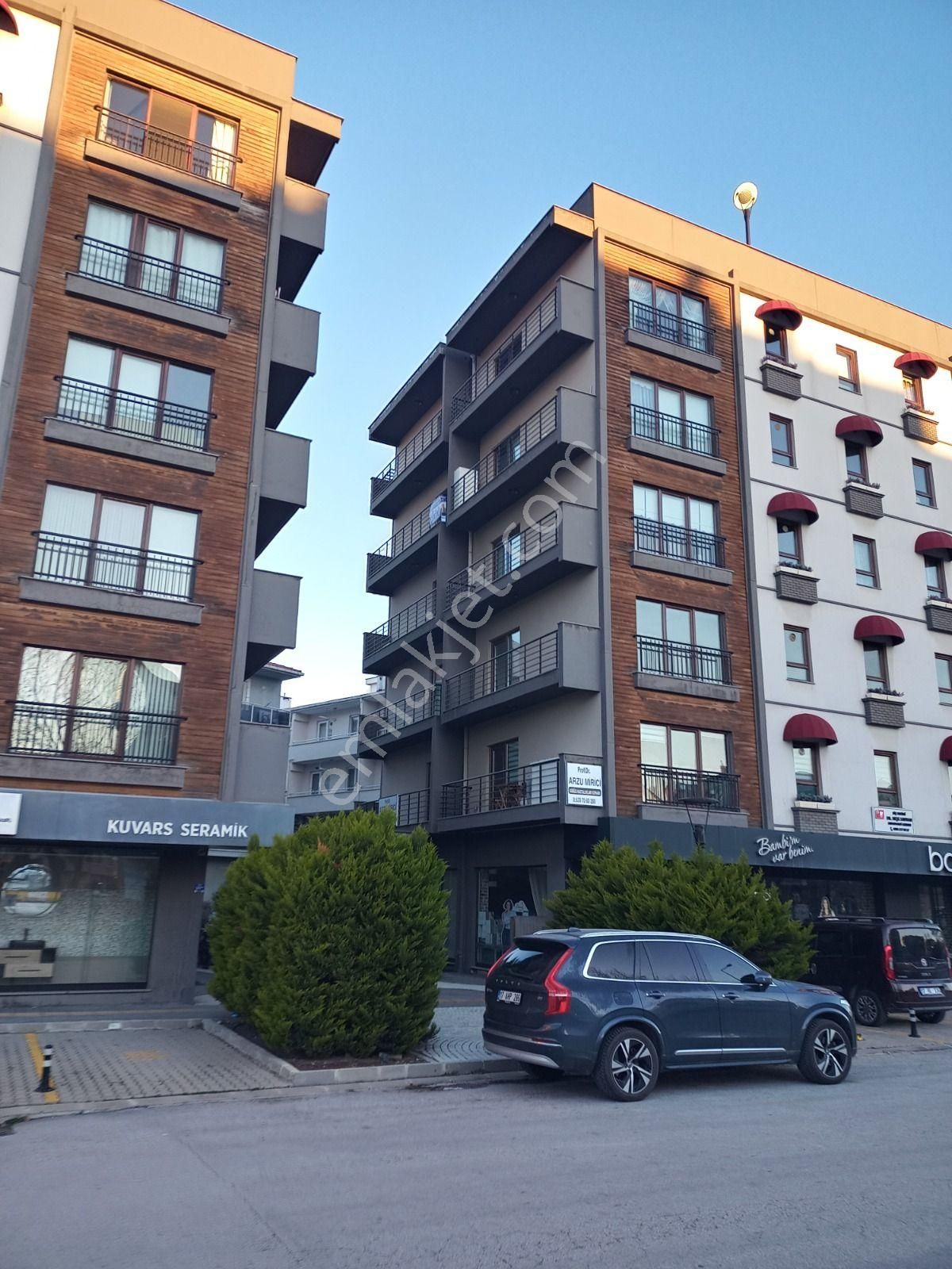 Çanakkale Merkez Troya Cad Üzerinde Site İçi Kiralık 2+1 Daire - Görsel 32