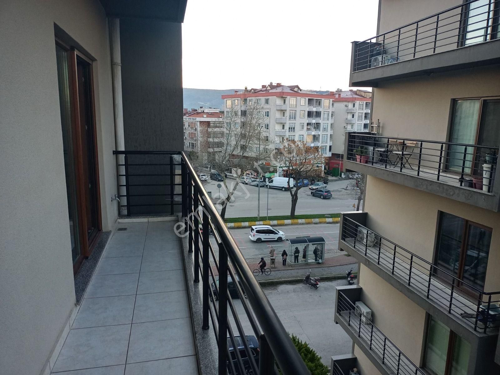 Çanakkale Merkez Troya Cad Üzerinde Site İçi Kiralık 2+1 Daire - Görsel 13