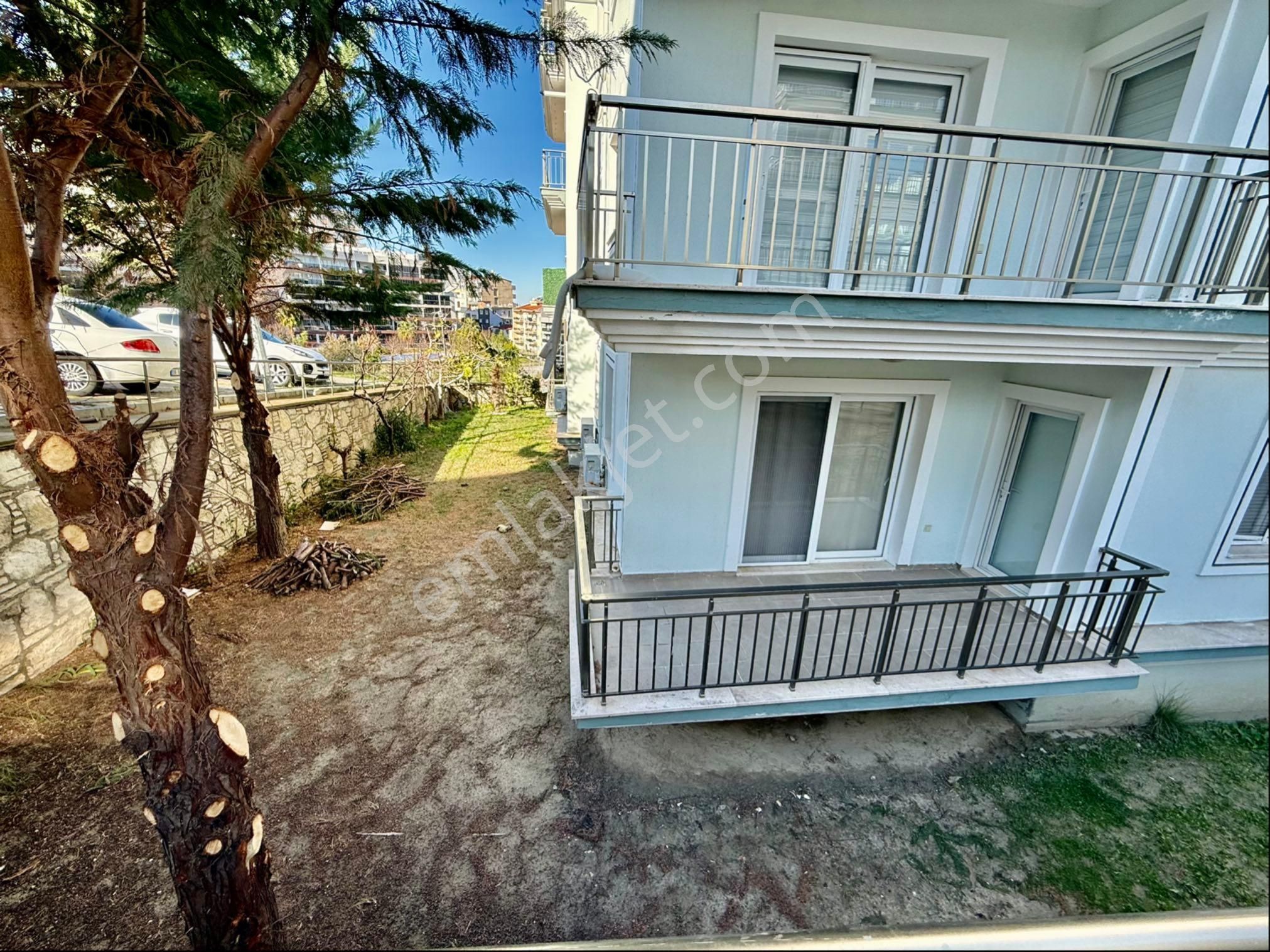 Deniz Manzaralı Bahçe Kullanımlı 3+1 170m2 Daire - Görsel 8