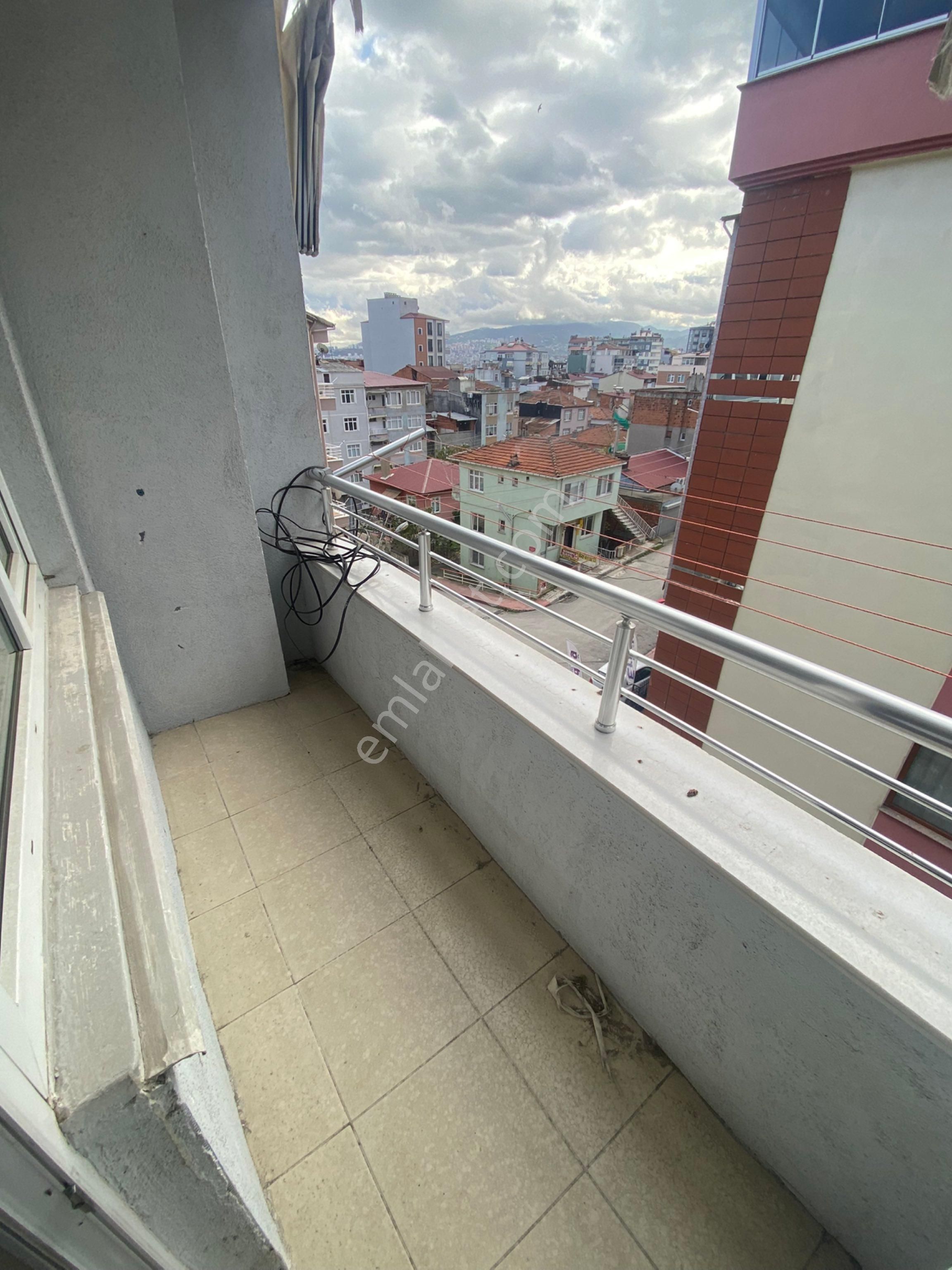 Furkan Emlaktan Kadifekale Mh. 3+1 3.kat 120m2 3 Balkonlu Satılık Fırsat Daire - Görsel 20