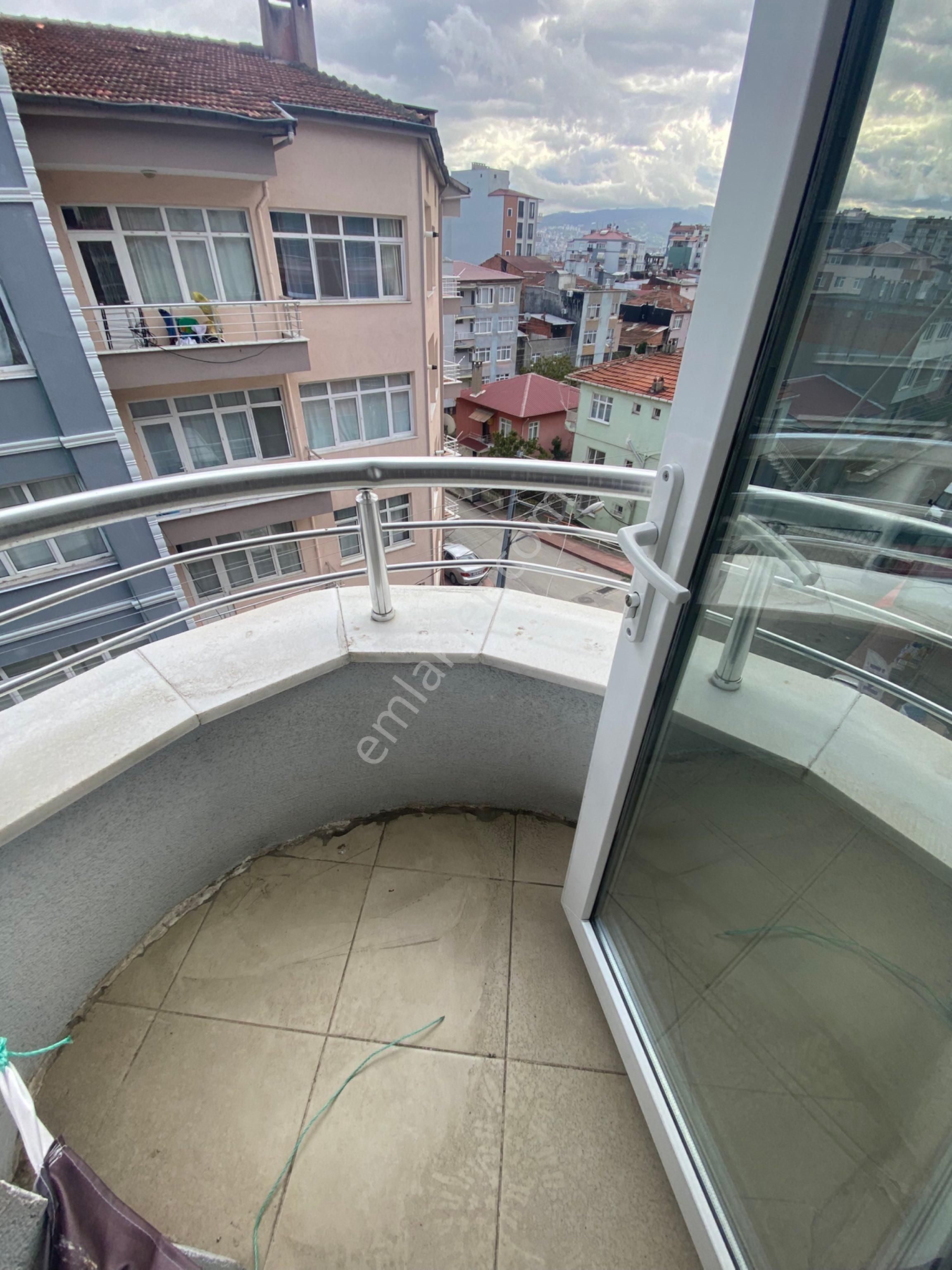 Furkan Emlaktan Kadifekale Mh. 3+1 3.kat 120m2 3 Balkonlu Satılık Fırsat Daire - Görsel 10