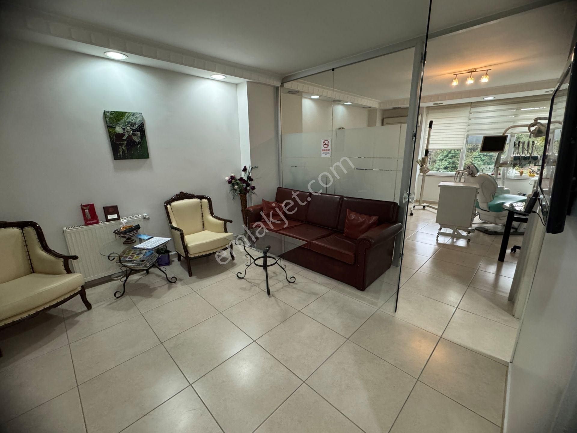 Üsküdar Bağlarbaşı Merkezde 20 Yıllık Diş Muayenehanesi Devren Satılık - Görsel 25