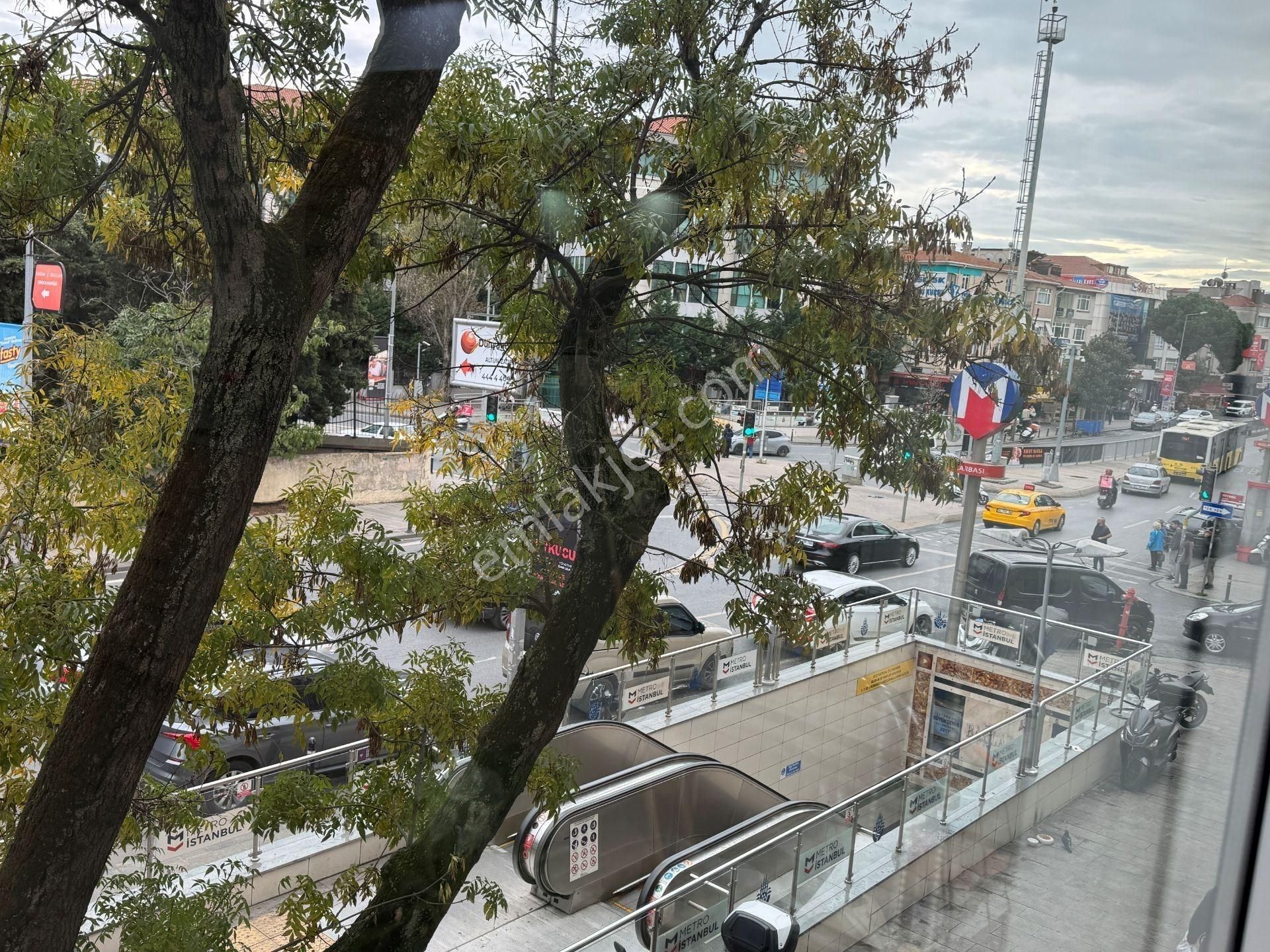 Üsküdar Bağlarbaşı Merkezde 20 Yıllık Diş Muayenehanesi Devren Satılık - Görsel 34