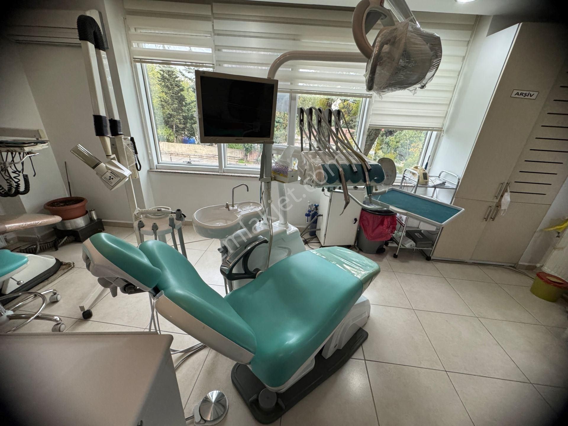 Üsküdar Bağlarbaşı Merkezde 20 Yıllık Diş Muayenehanesi Devren Satılık - Görsel 7
