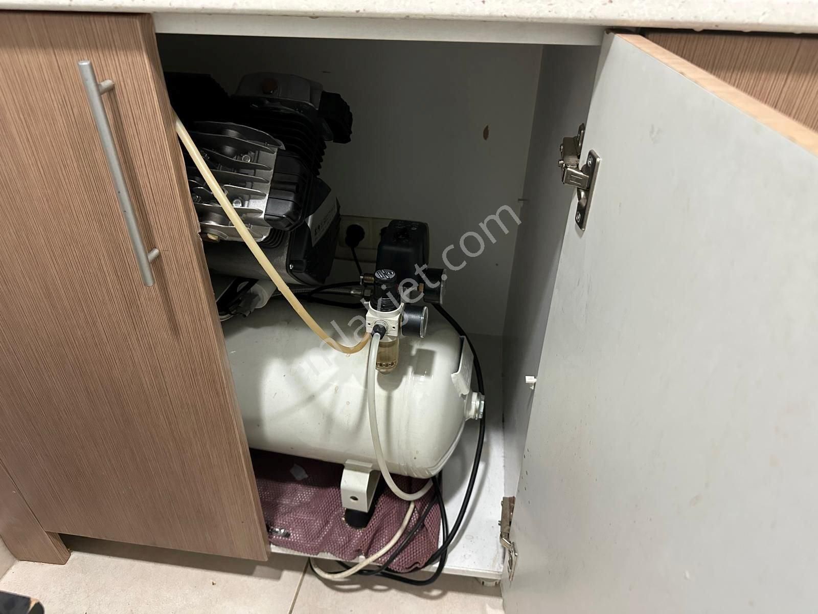 Üsküdar Bağlarbaşı Merkezde 20 Yıllık Diş Muayenehanesi Devren Satılık - Görsel 15