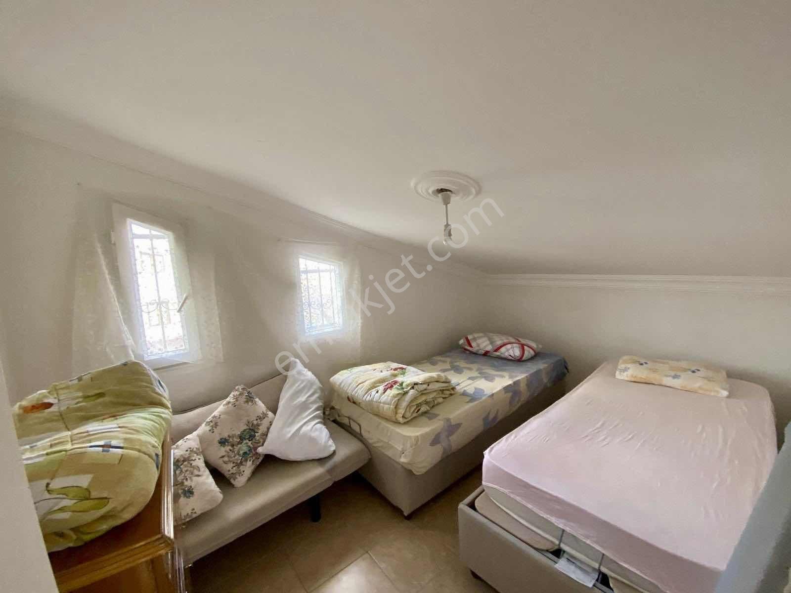 Kuşadası Davutlar'da Kendine Ait Müstakil Bahçeli 3+1 Yazlık - Görsel 9