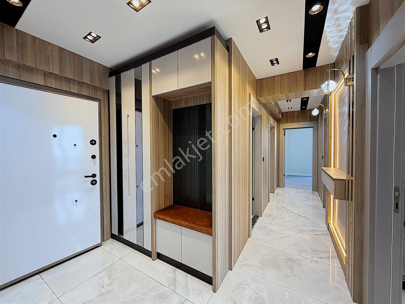 Keçiörende Megalüks Geniş 3+1 Giyinme Odal Ebeveyn Banyolu Daire - Görsel 5