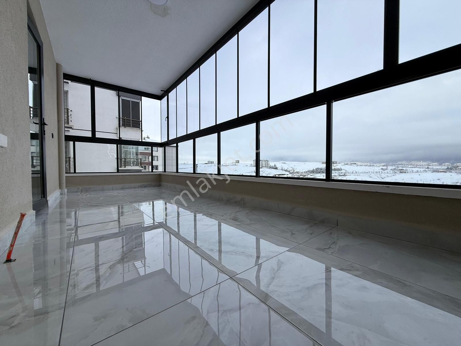 Keçiörende Megalüks Geniş 3+1 Giyinme Odal Ebeveyn Banyolu Daire - Görsel 33