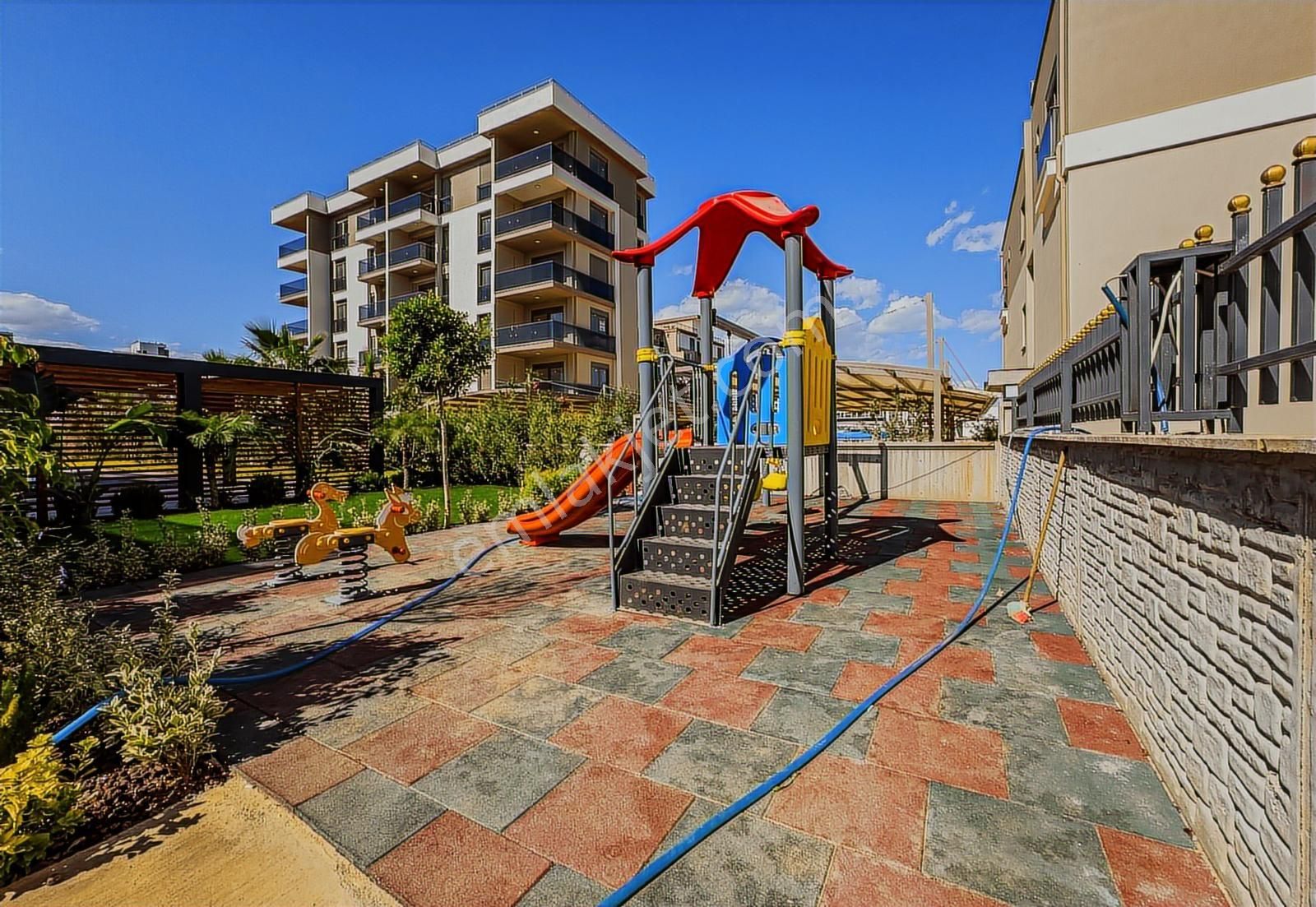 Altıntaşta 1+1 Balkonlu | Net 50 M² | 40lık Yol Üzeri | Kapalı - Görsel 2