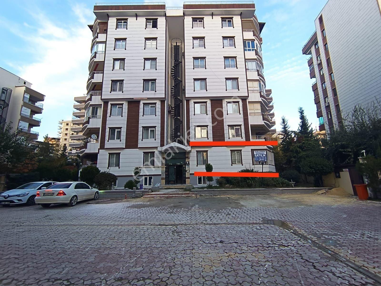 Alibaba Mahallesi'nde, Site İçerisinde Satılık 4+1 Daire