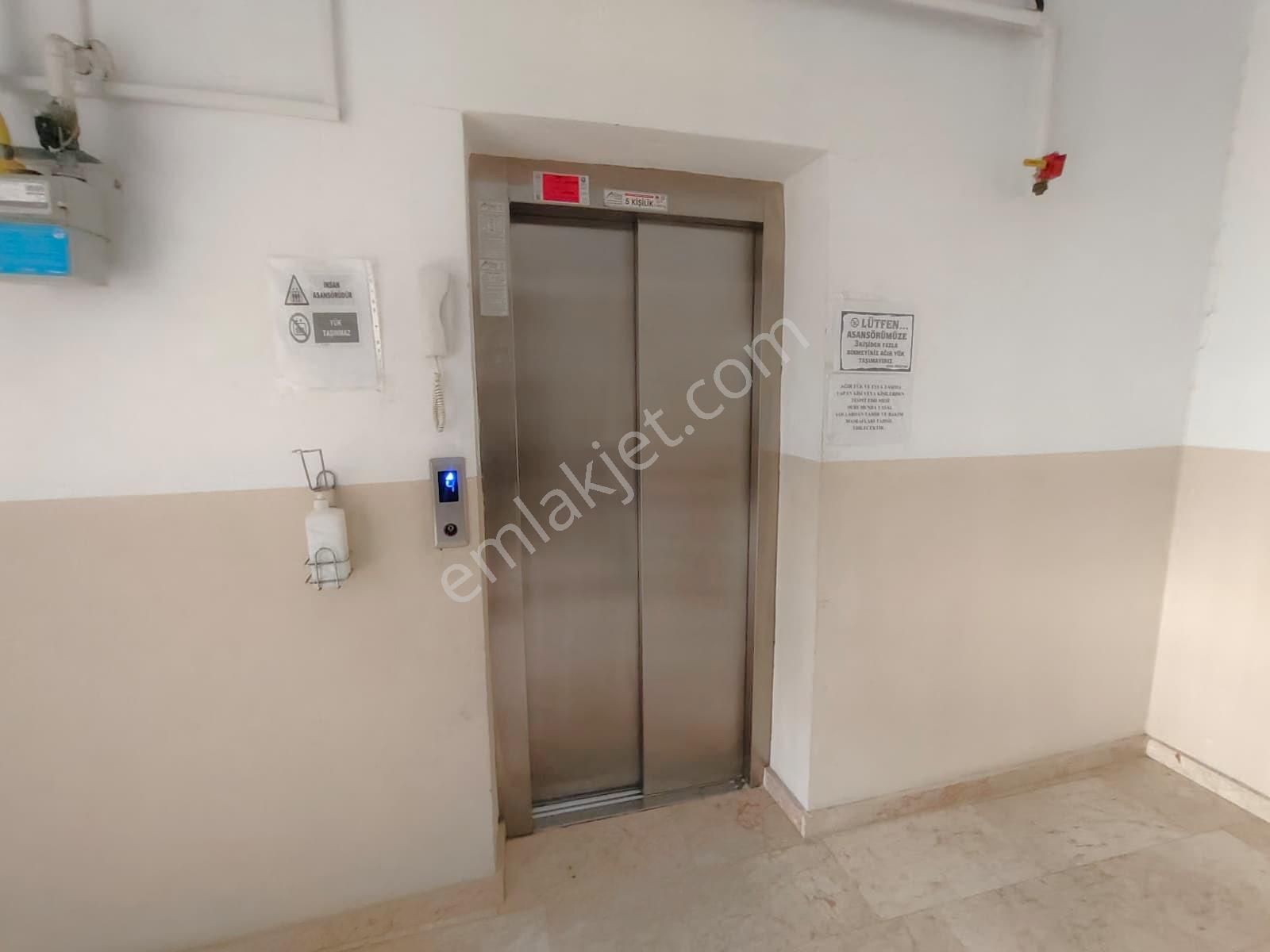 Güzelyalı Siteler Mah Satılık 3+1 Arakat Daire - Görsel 12