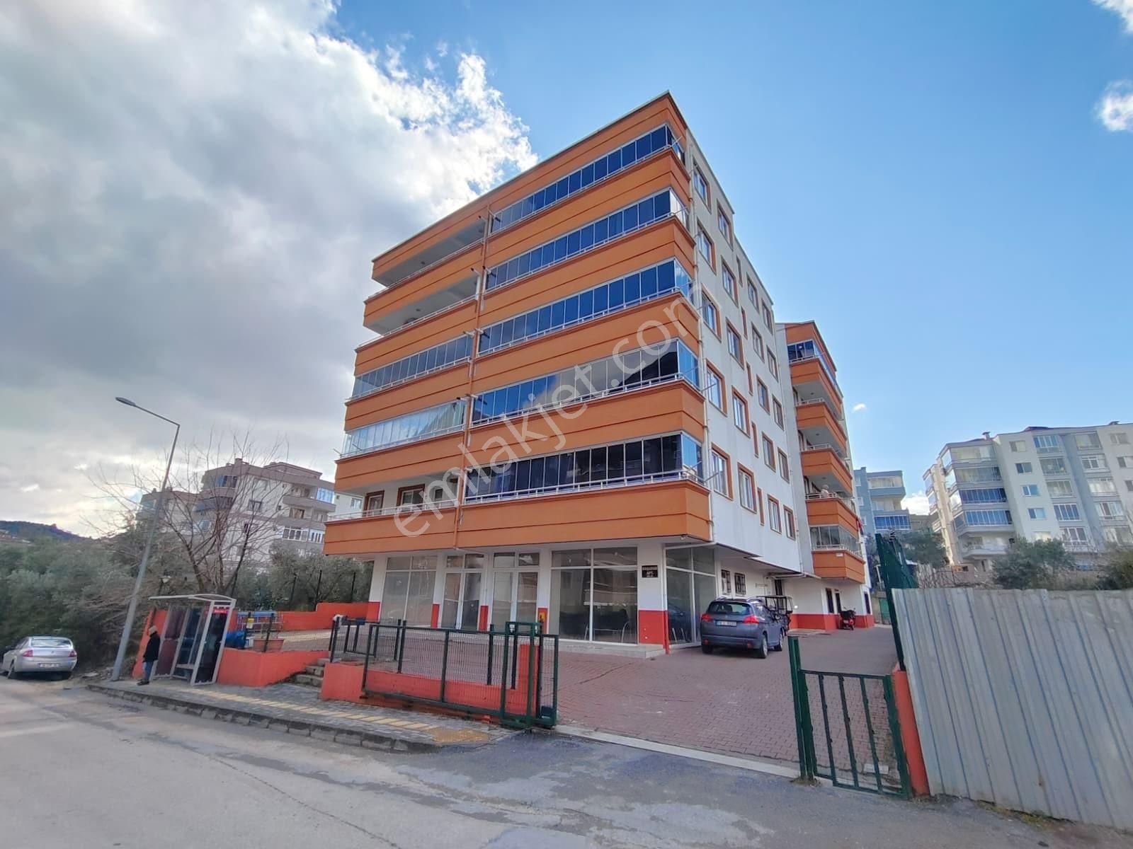 Güzelyalı Siteler Mah Satılık 3+1 Arakat Daire - Görsel 5