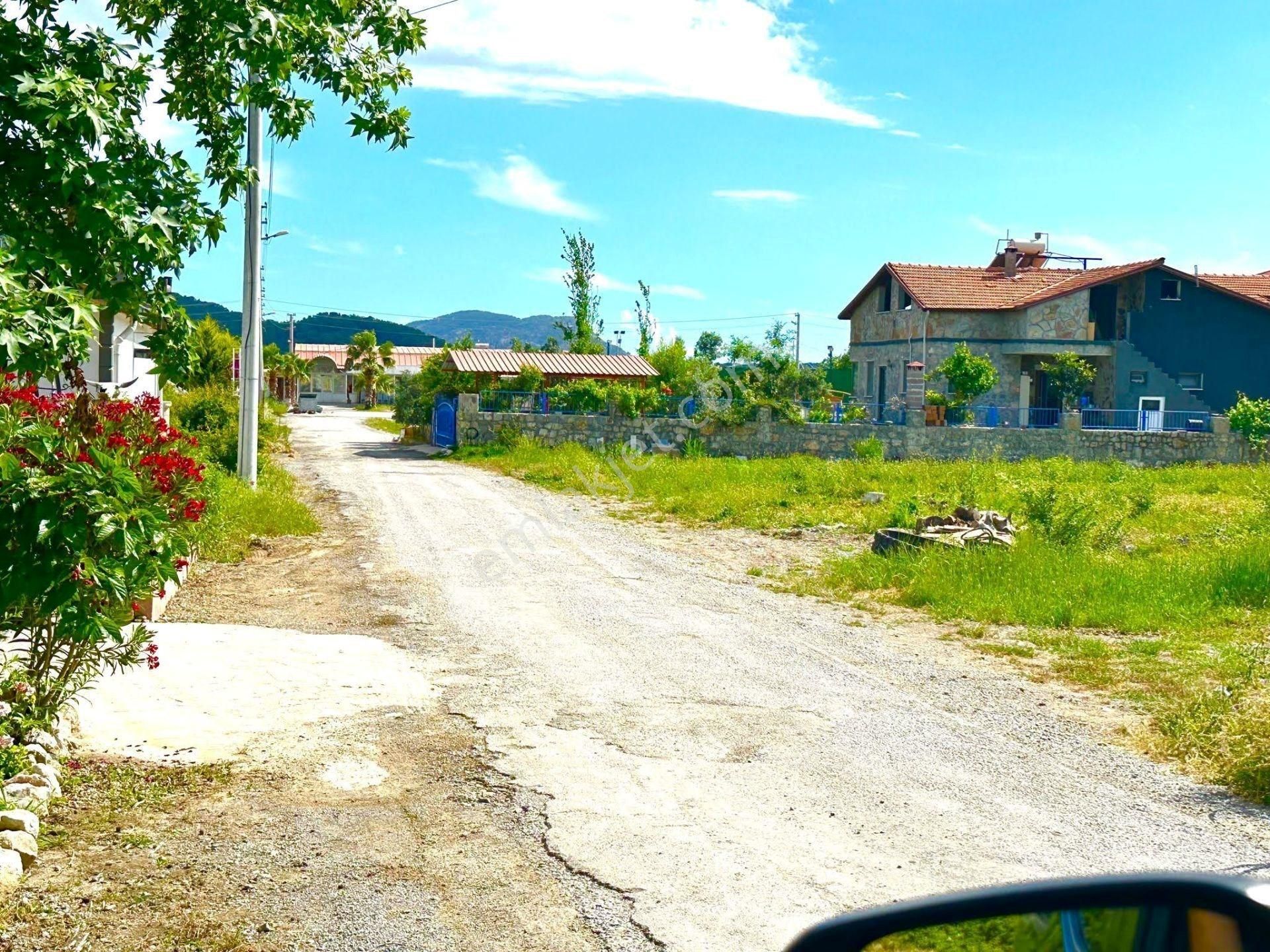 “2 Dükkan + 2 Daire Yapılabilir! Satılık Yatırımlık Arsa” - Görsel 2