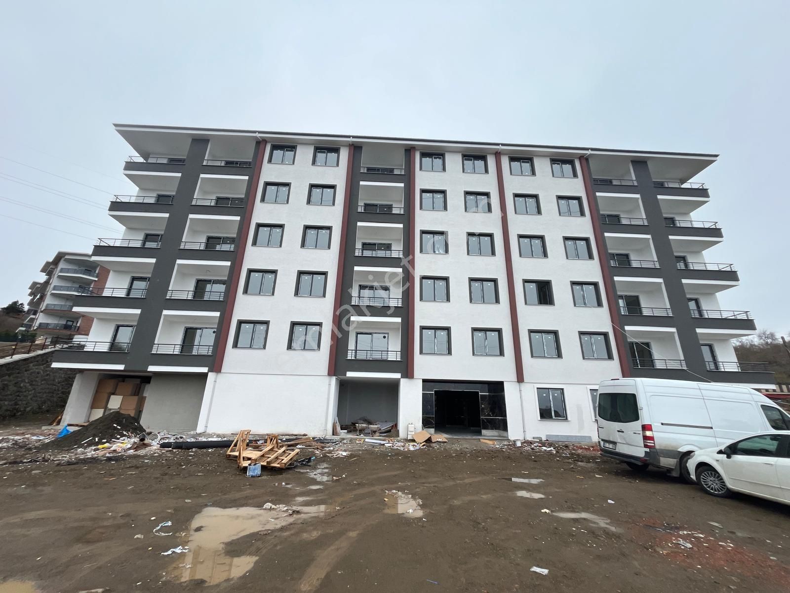 Trabzon'da Satılık 2+1 Sıfır Daire