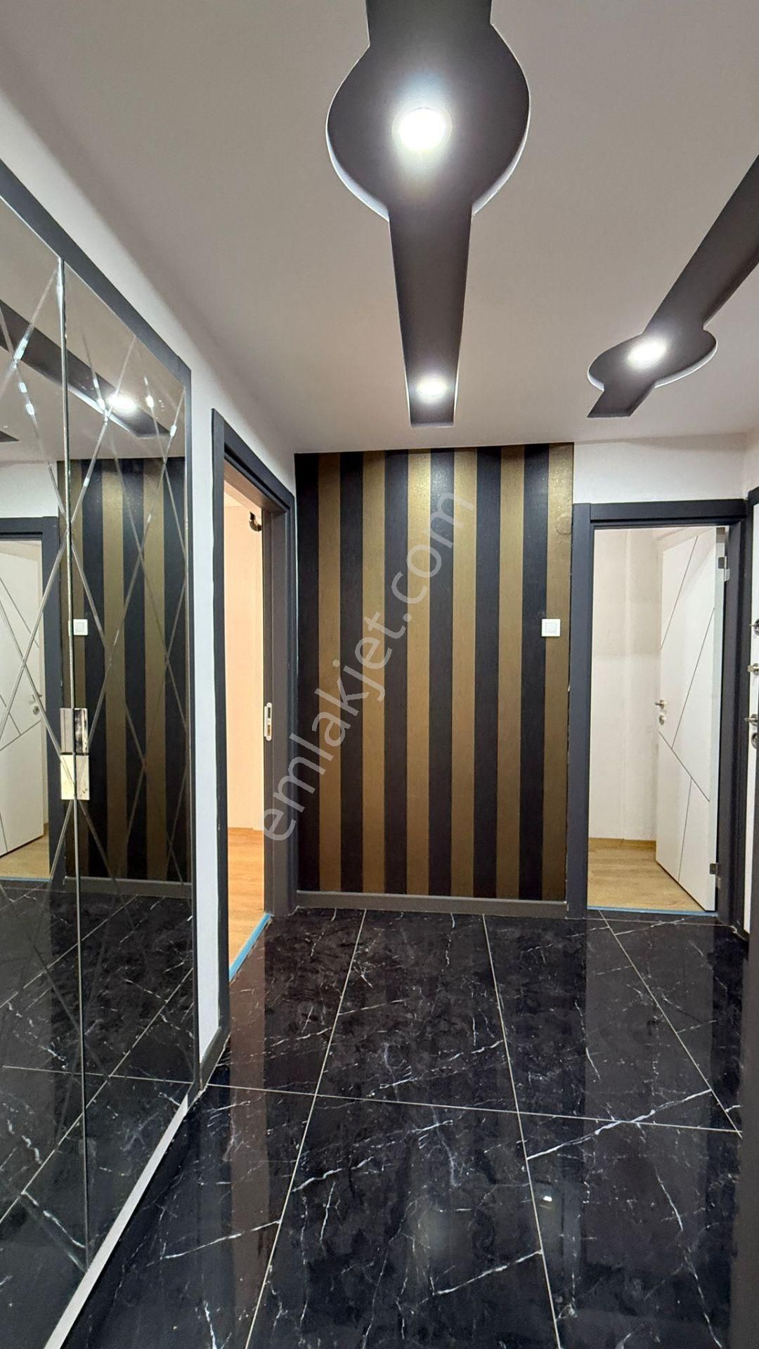 Tek Fiyat 2 Daire 3+1 - 1+1 Lüx Yapılı Daire 120 M2 Ve 55 M2 - Görsel 13